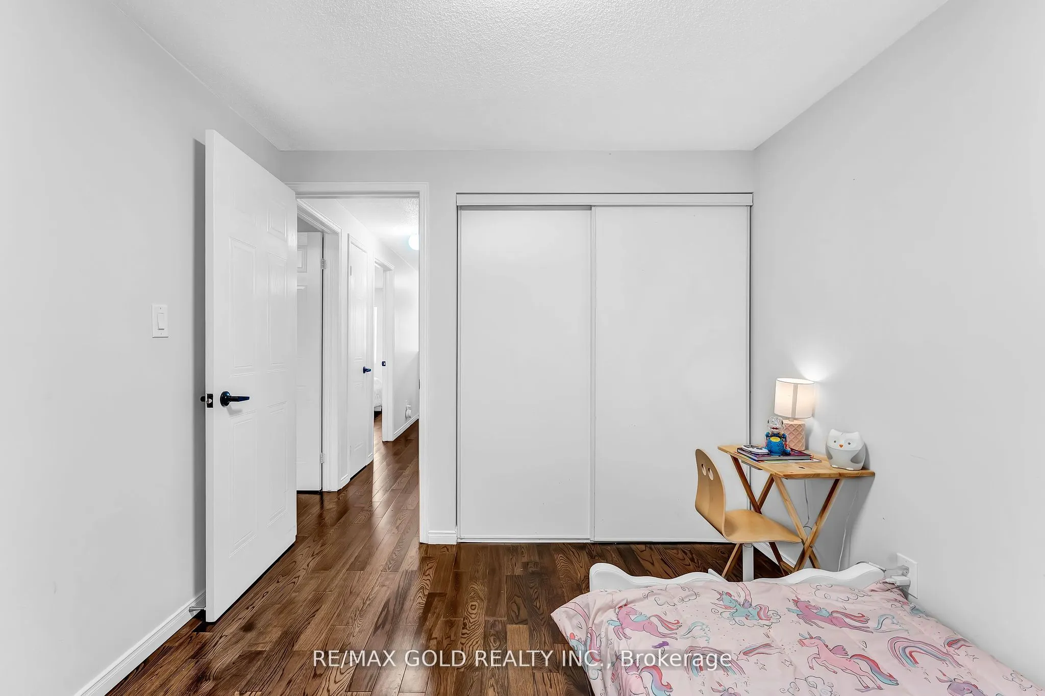 90 Mooregate Crescent, #34