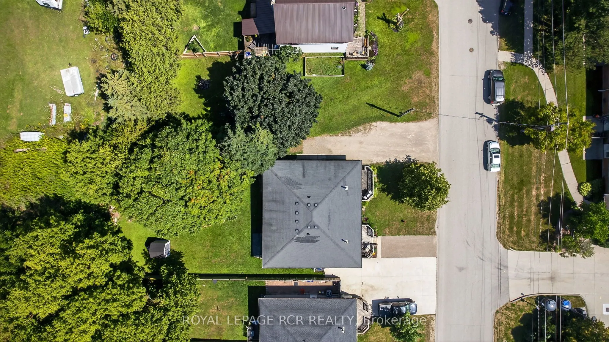 170B Frederick Street W