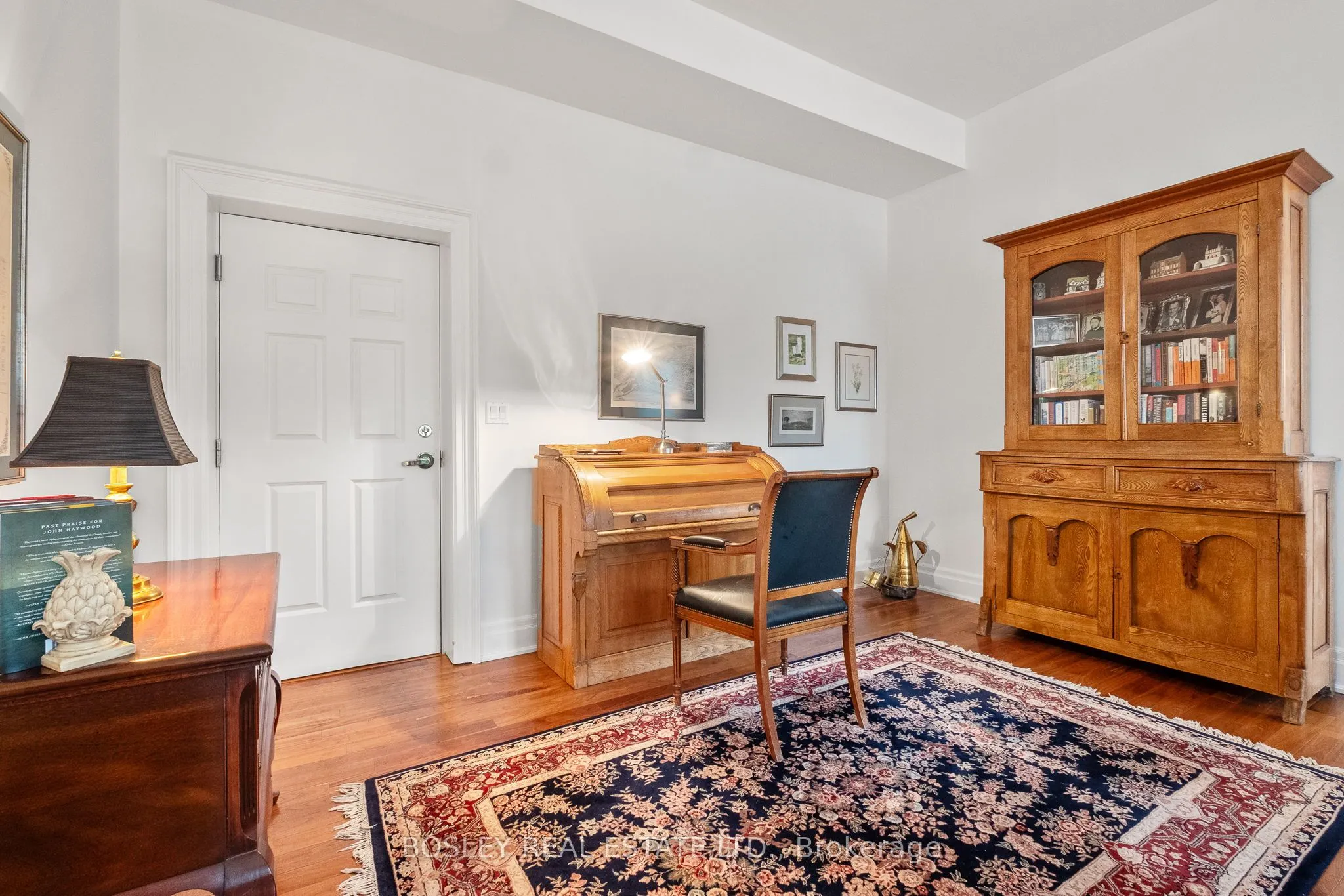 72 Pine Street, #304