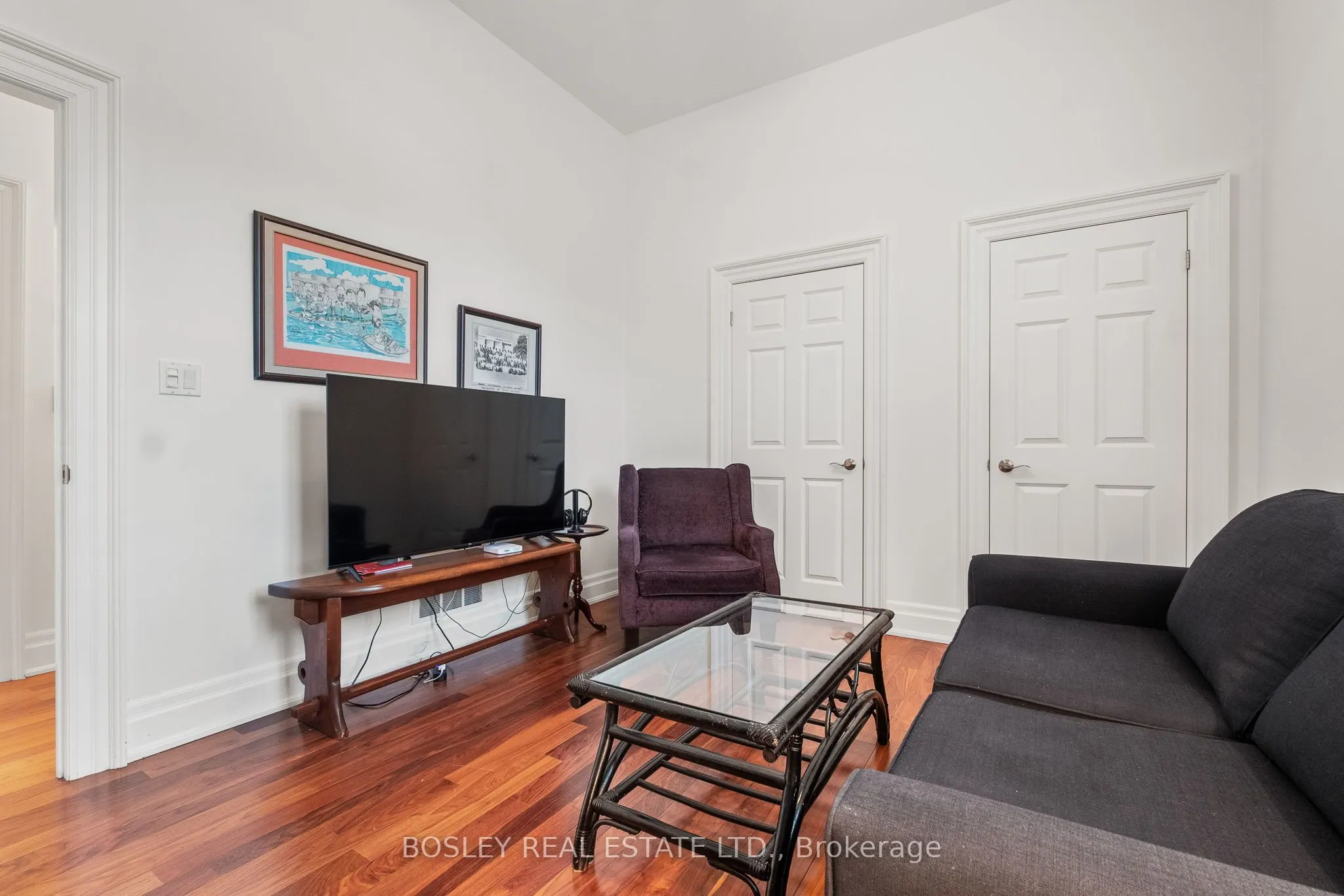 72 Pine Street, #304