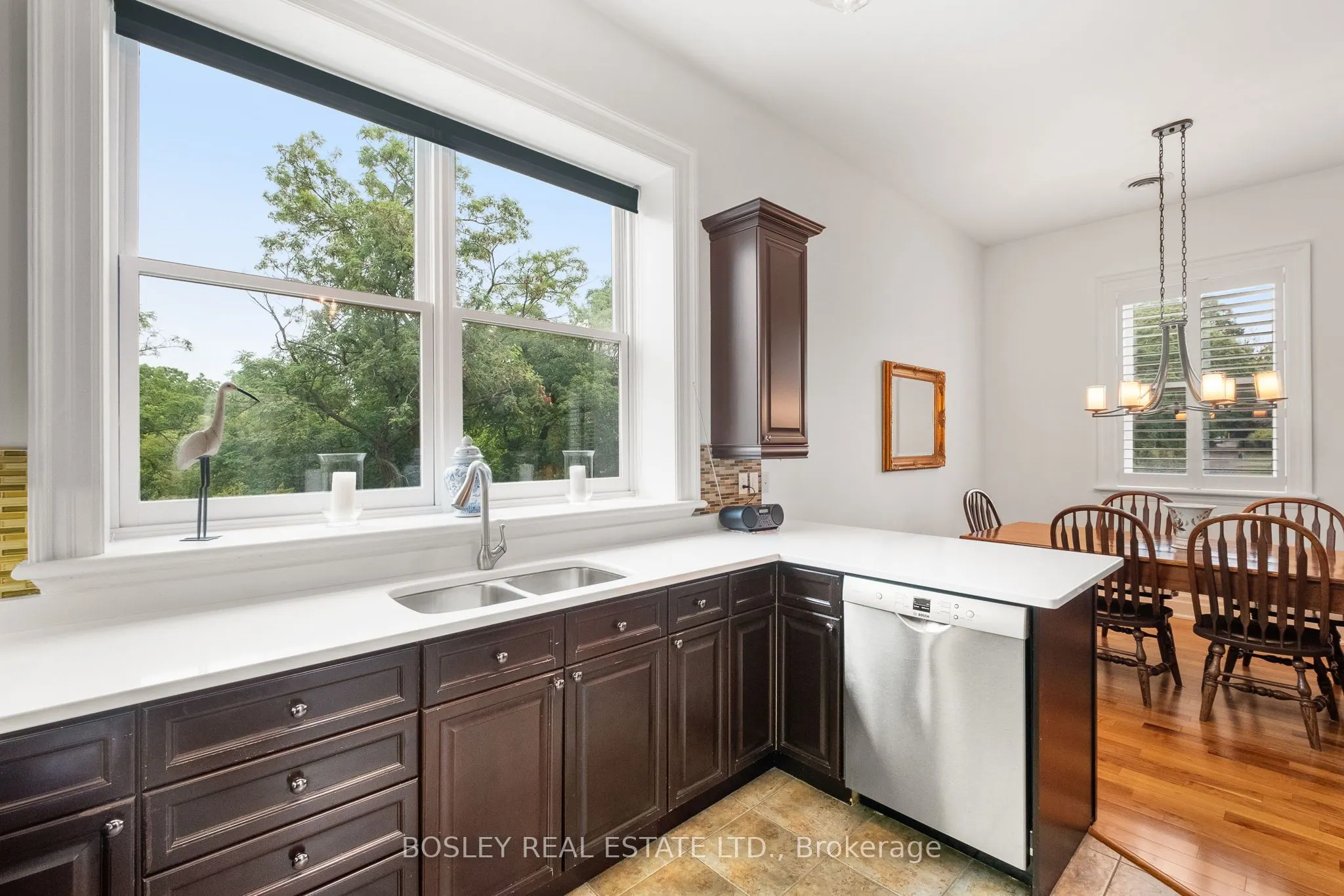 72 Pine Street, #304