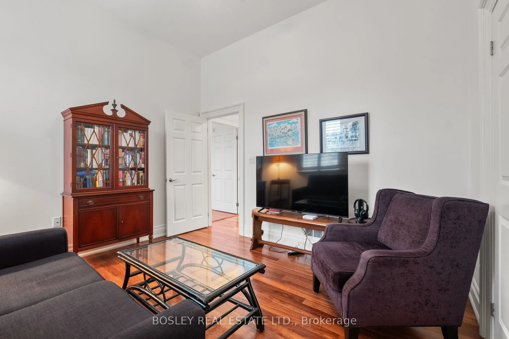 72 Pine Street, #304