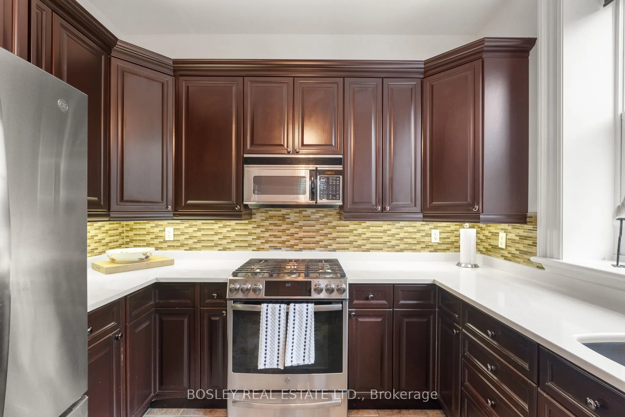 72 Pine Street, #304