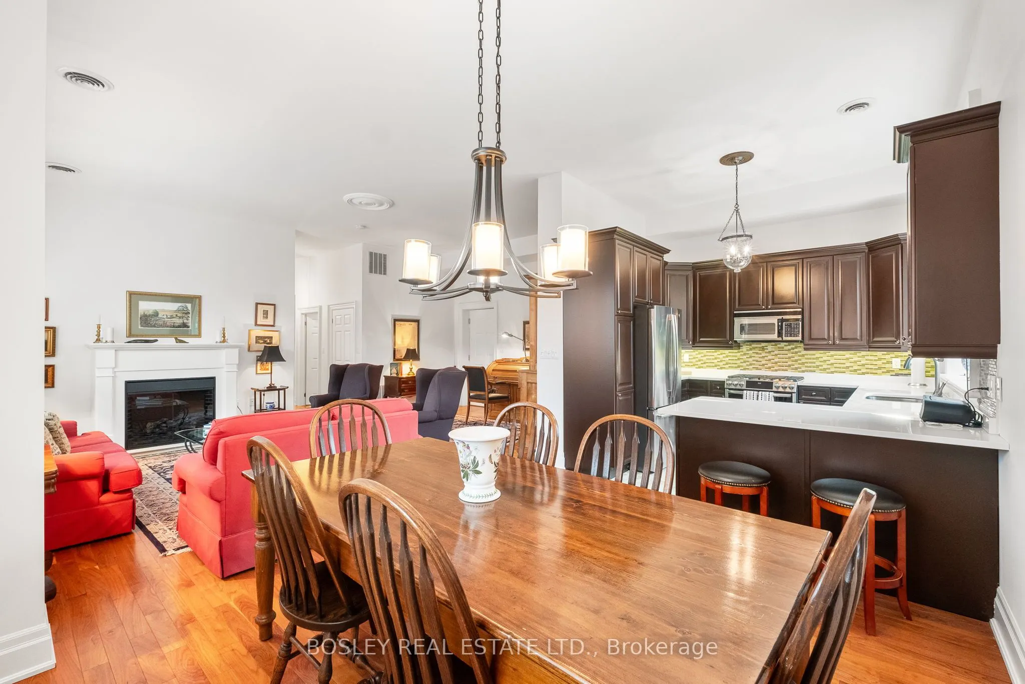 72 Pine Street, #304