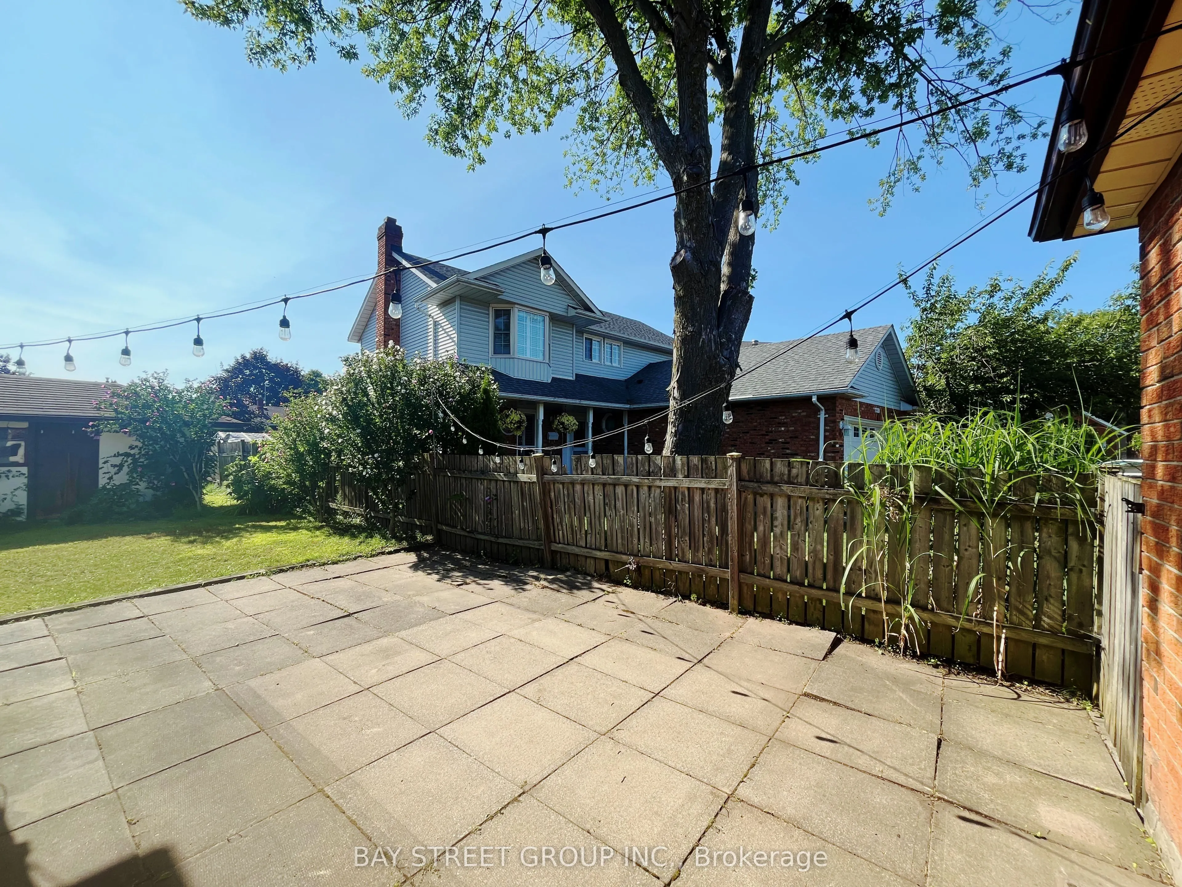 7349 Nathan Crescent