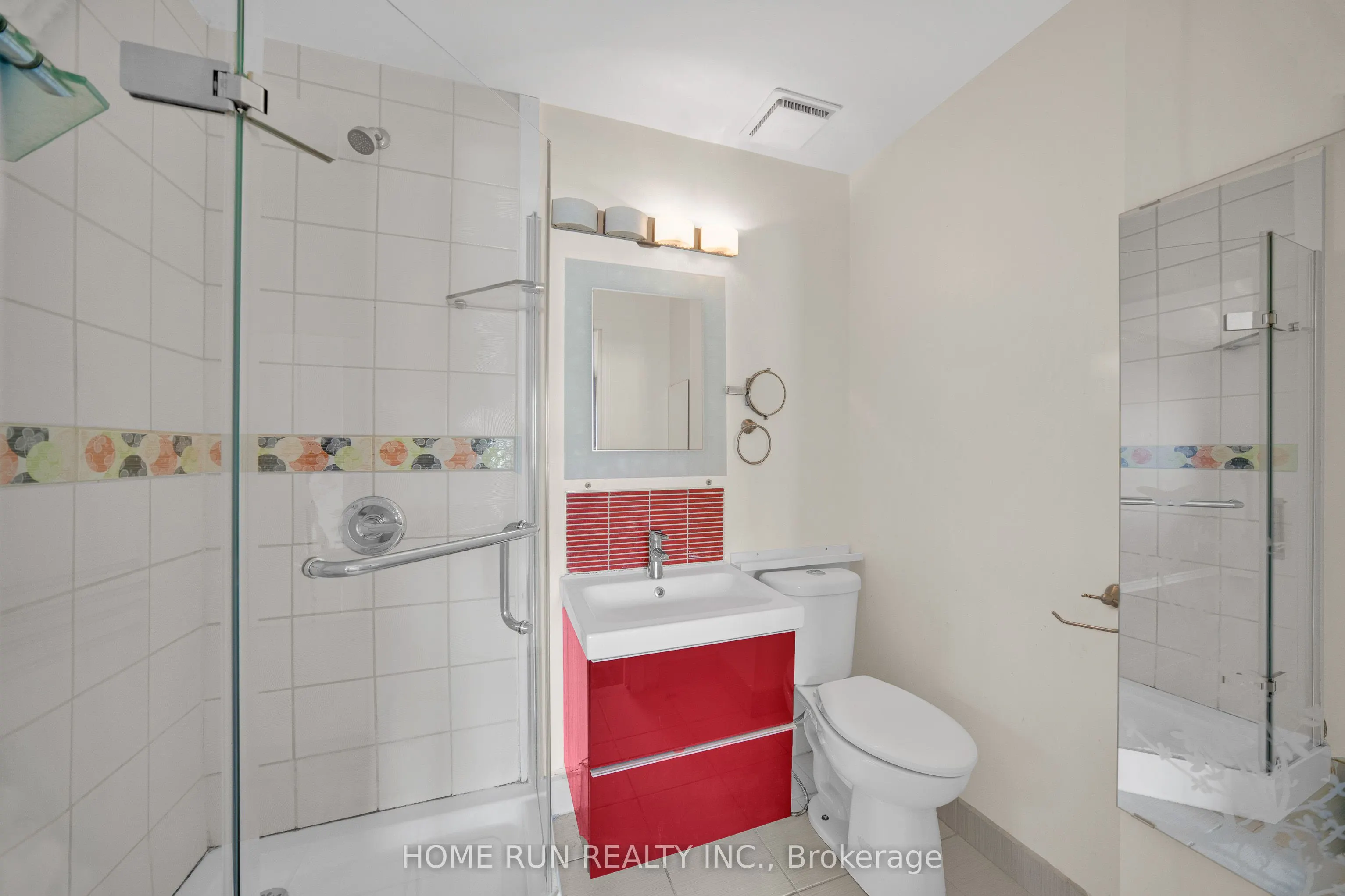 2555 HUNTERS POINT Crescent
