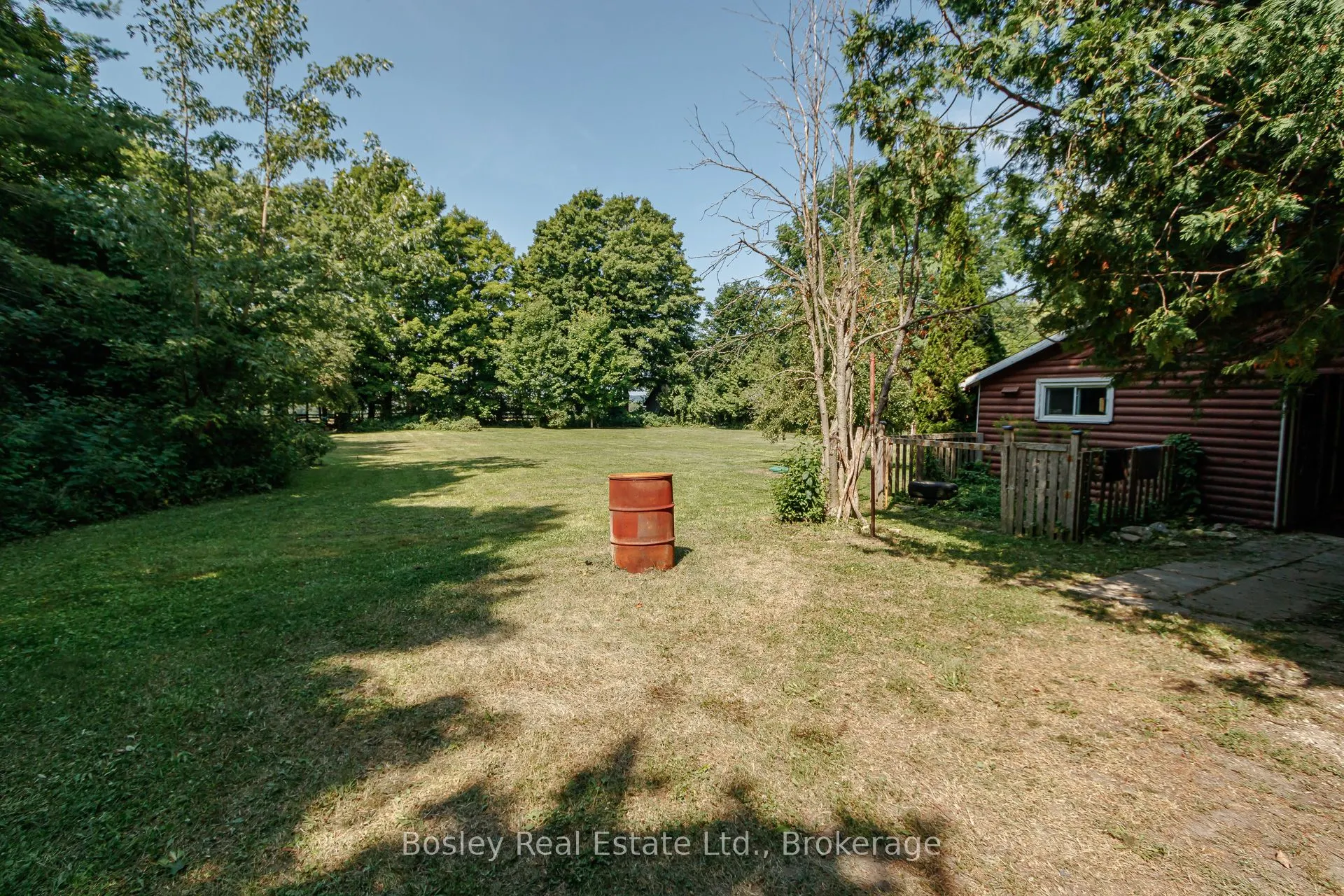 194588 Grey Road 13