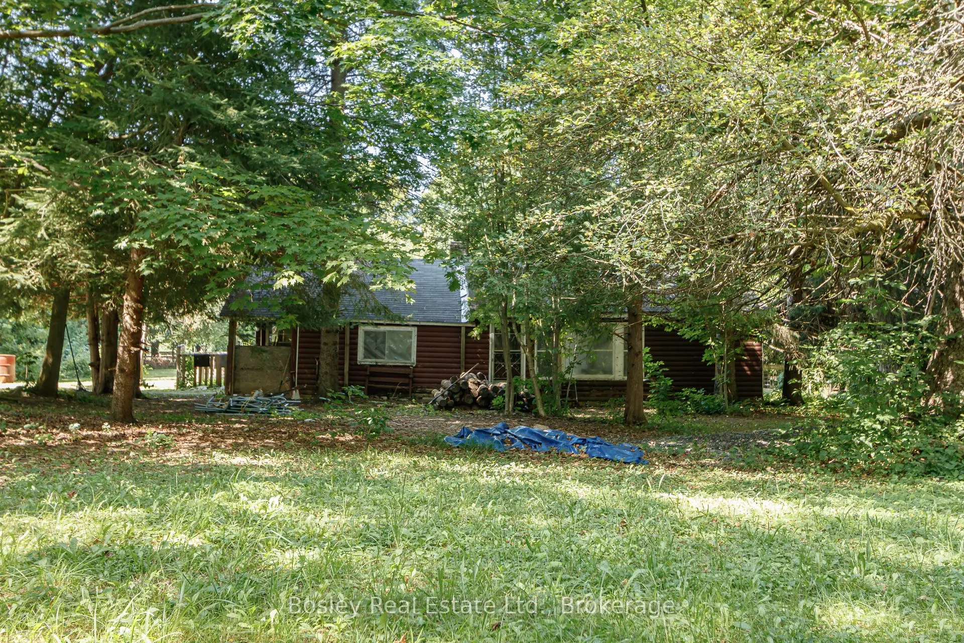 194588 Grey Road 13