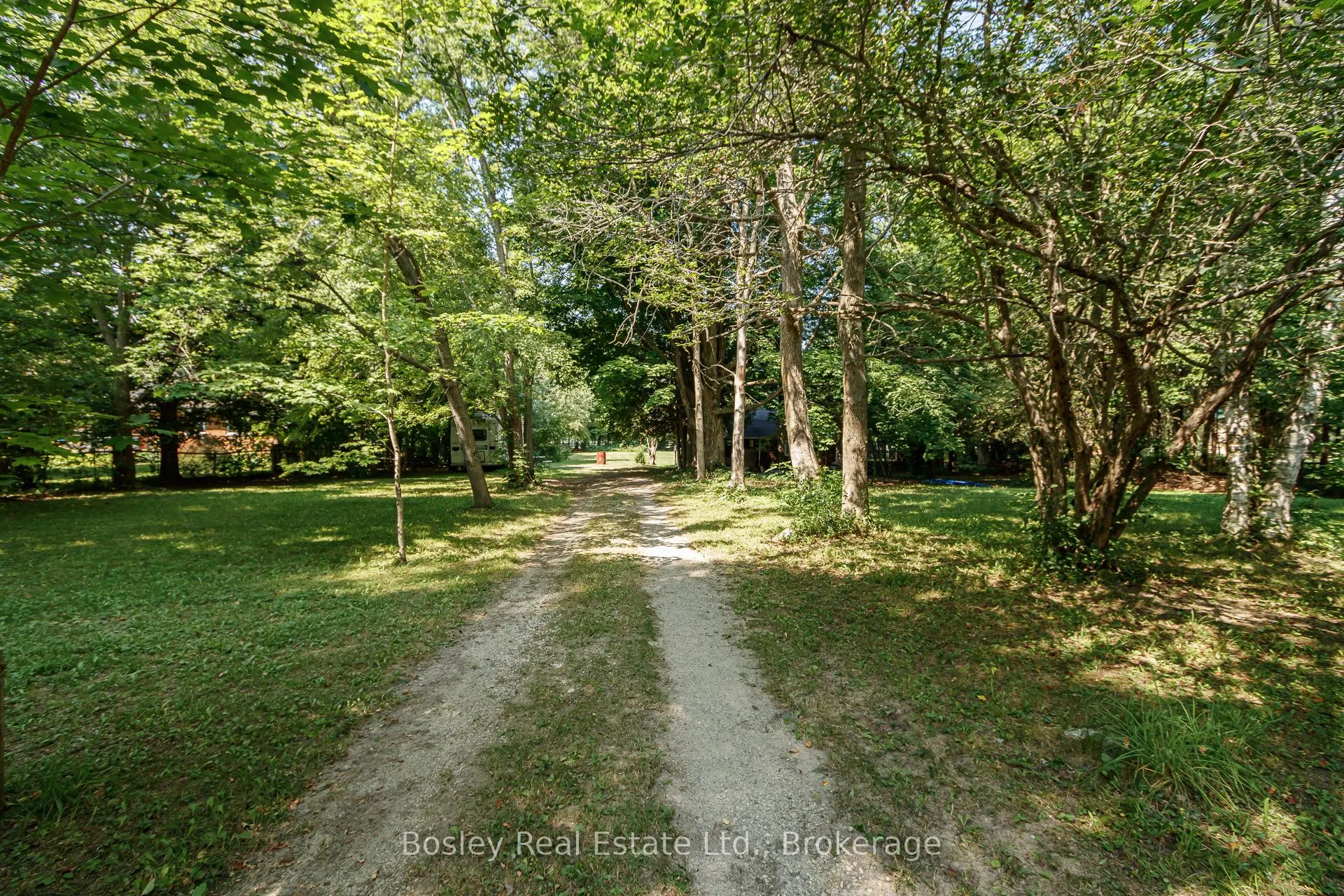 194588 Grey Road 13