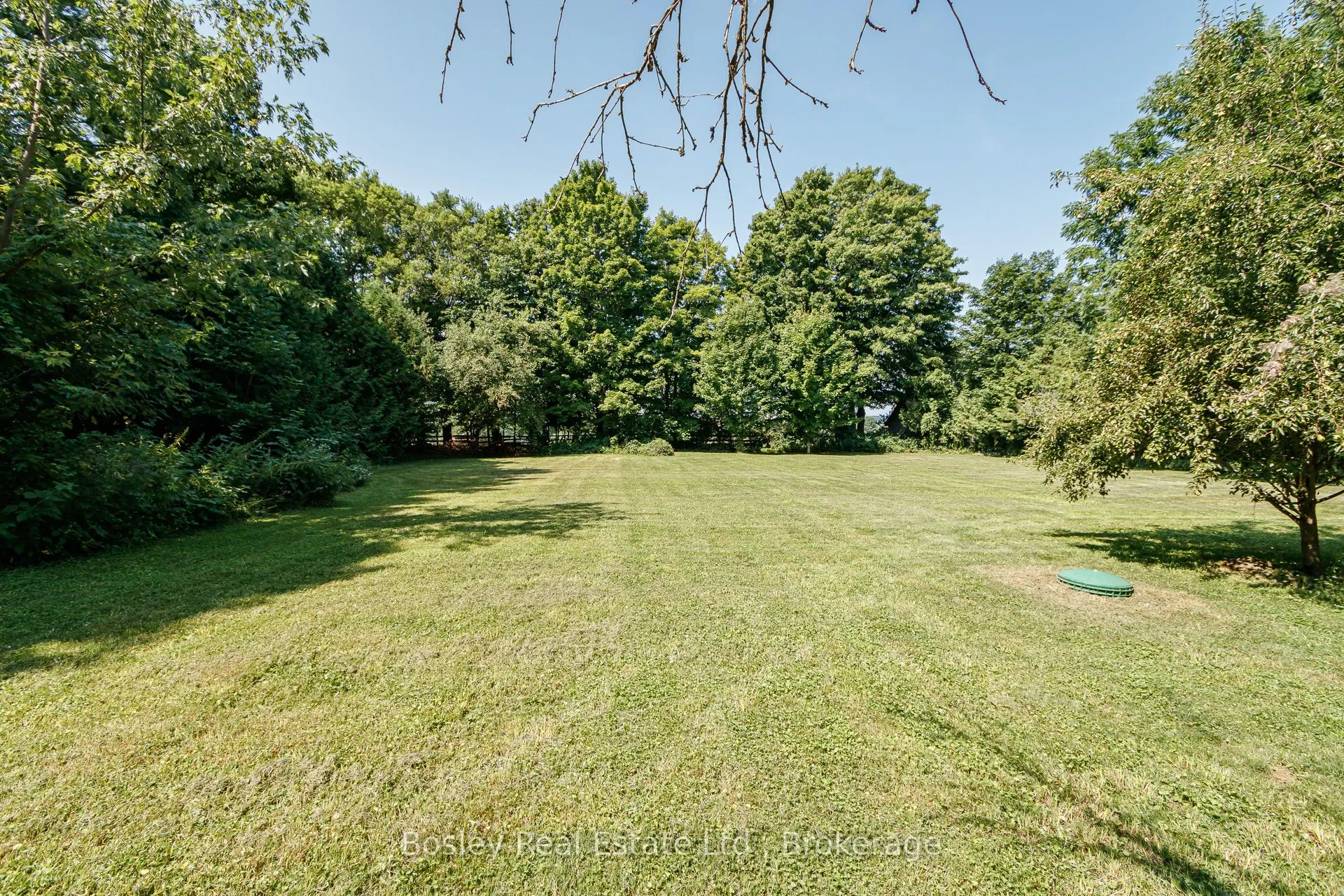 194588 Grey Road 13