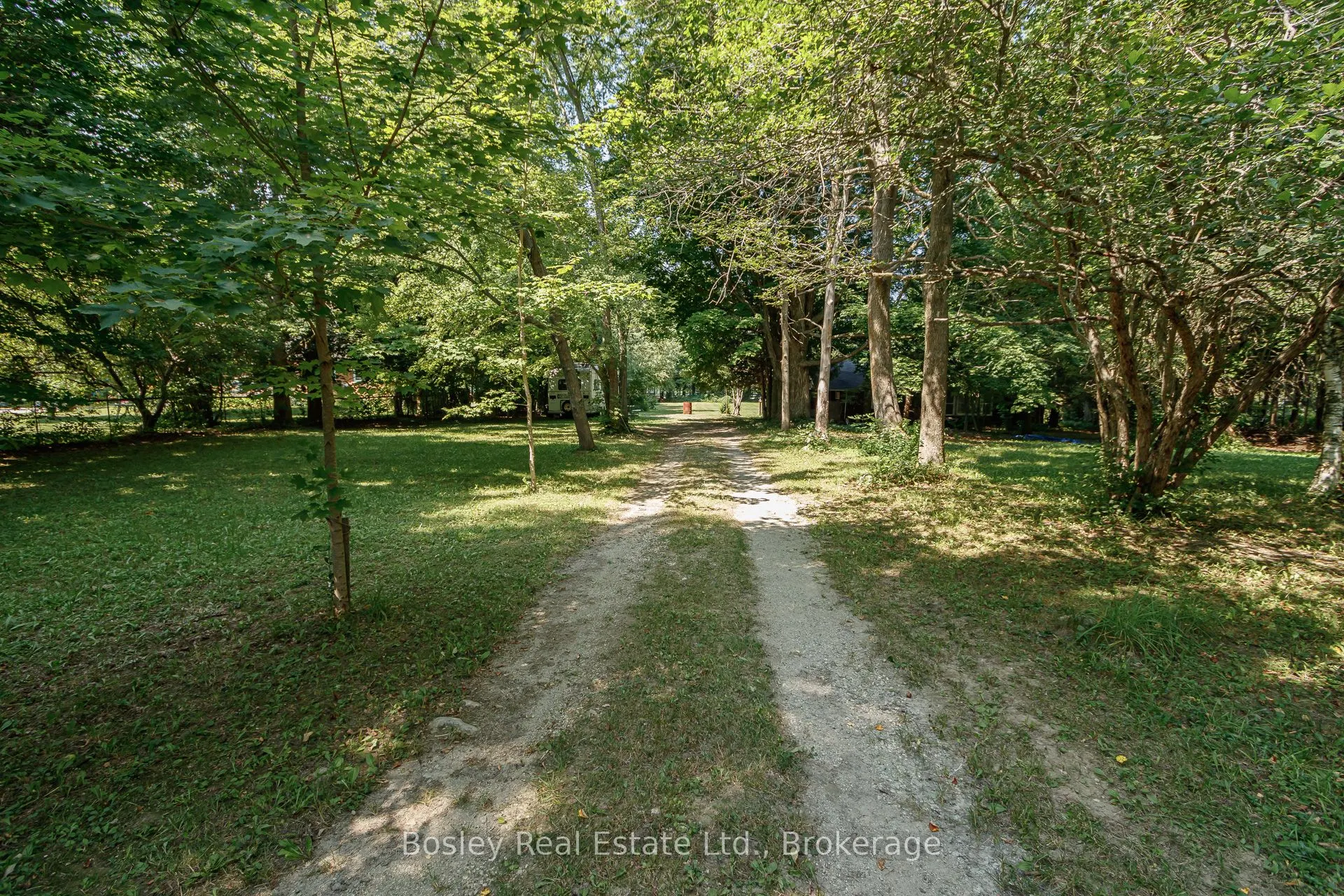 194588 Grey Road 13