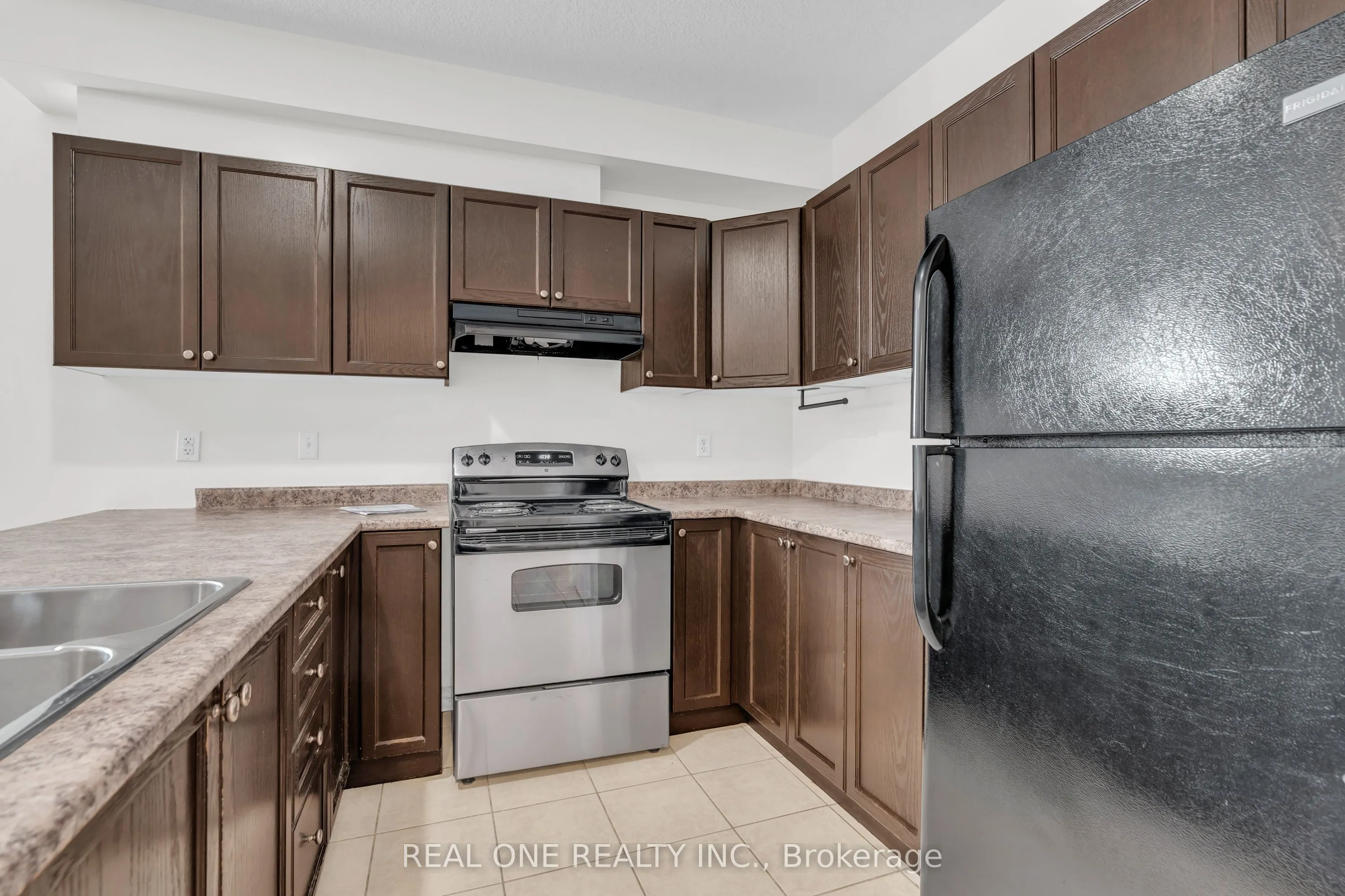 372 Eastview Road, #Basement