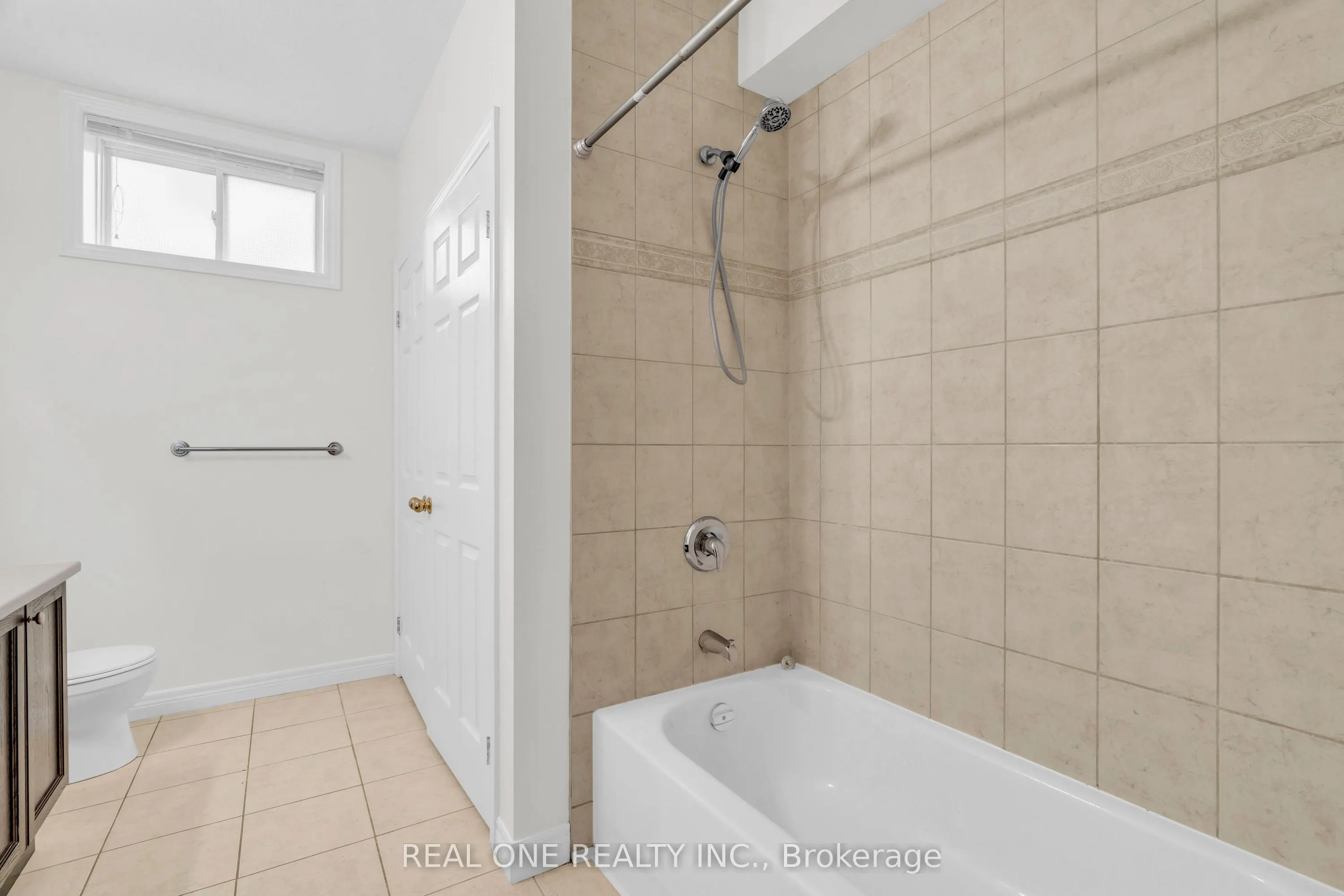 372 Eastview Road, #Basement