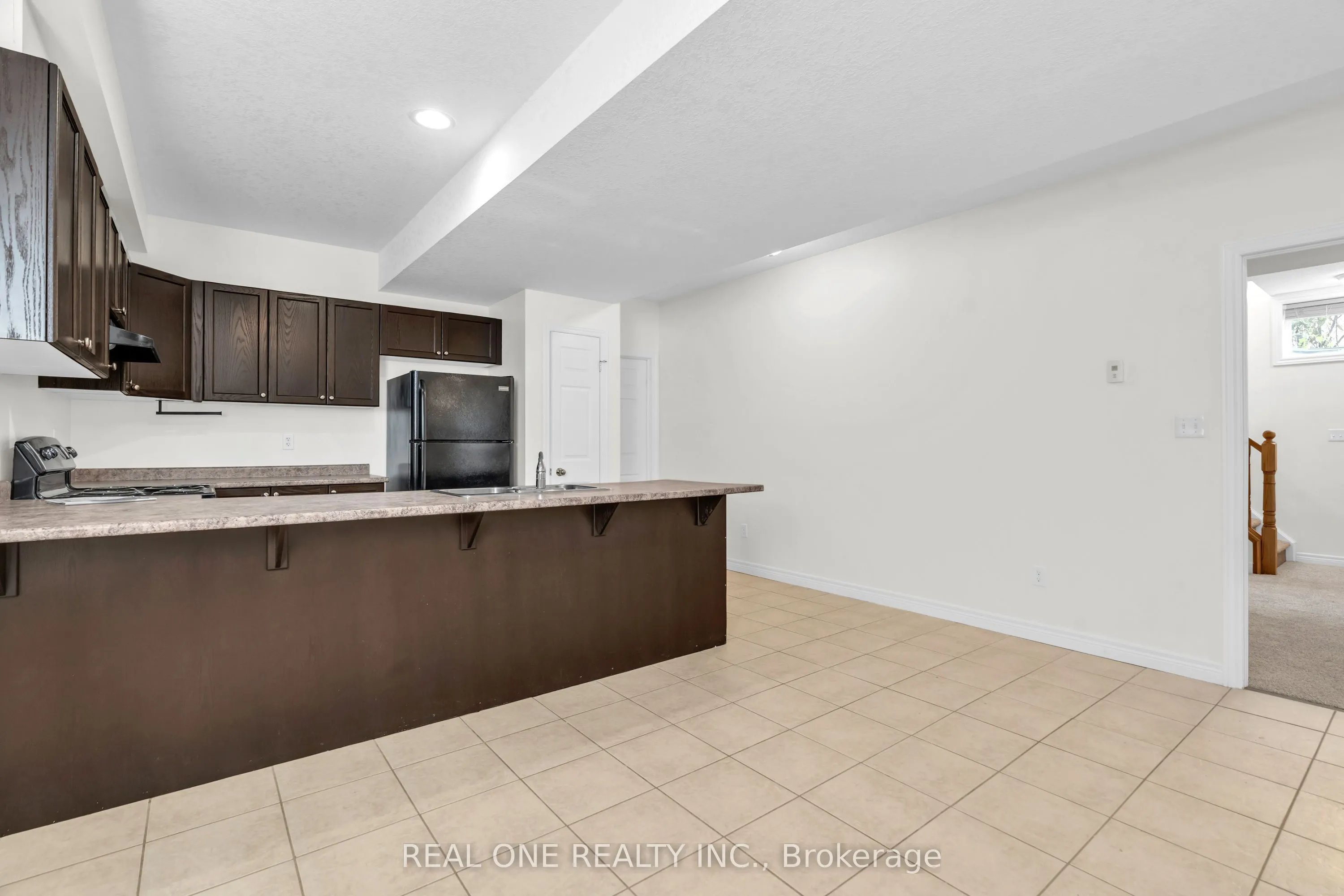 372 Eastview Road, #Basement