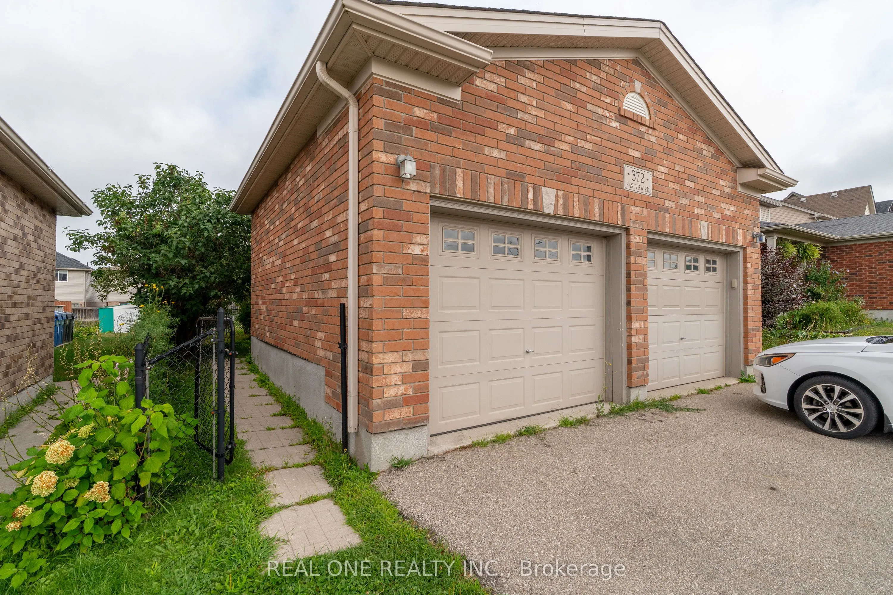 372 Eastview Road, #Basement