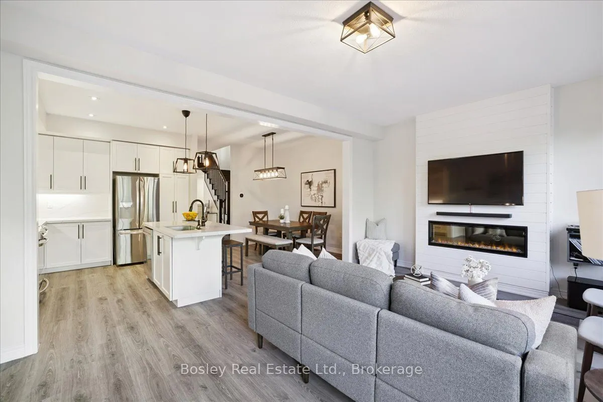 1890 Rymal Road E, #18
