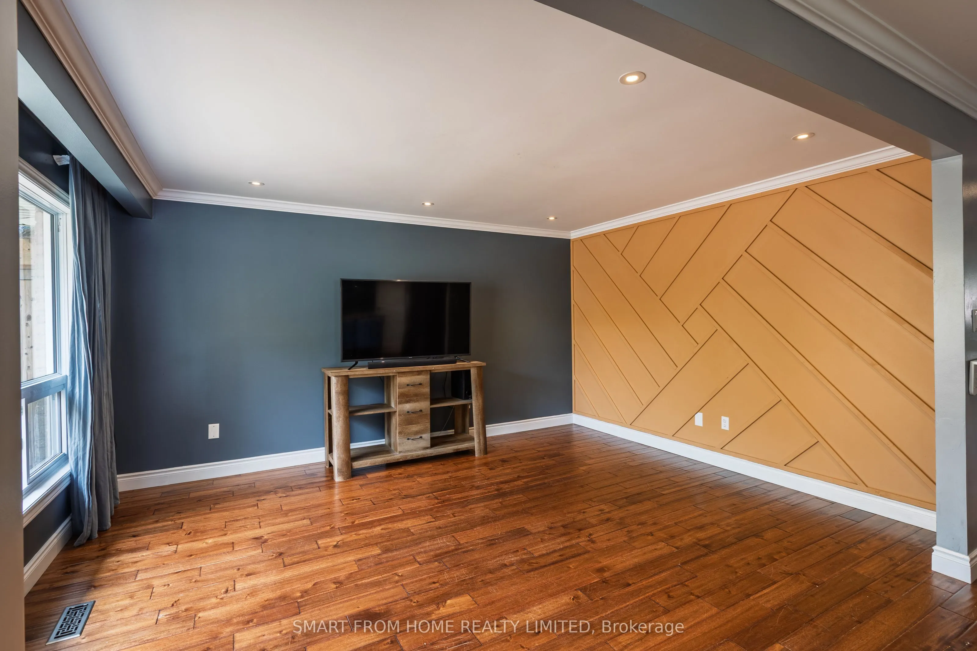 112 Limpert Avenue