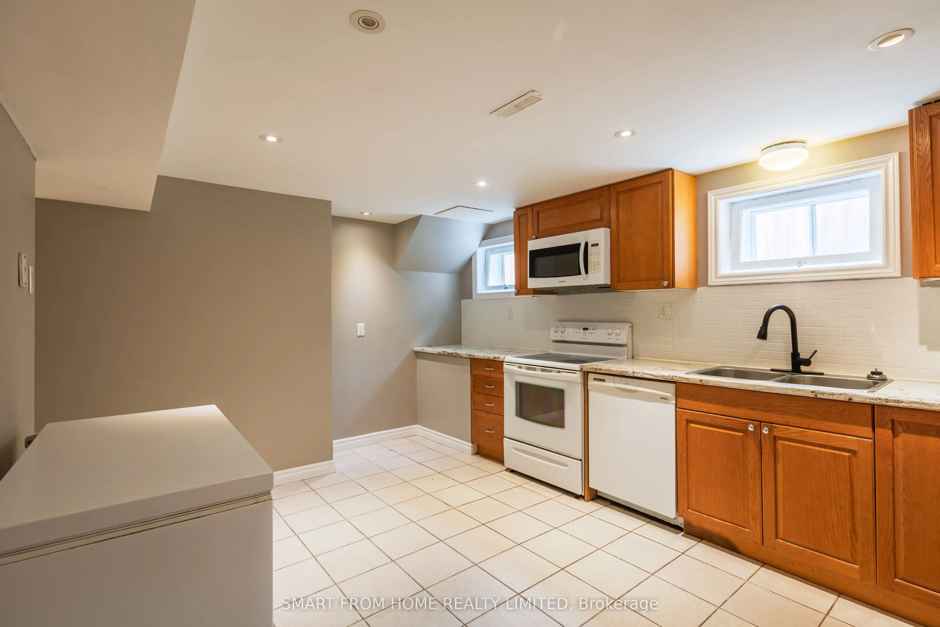 112 Limpert Avenue