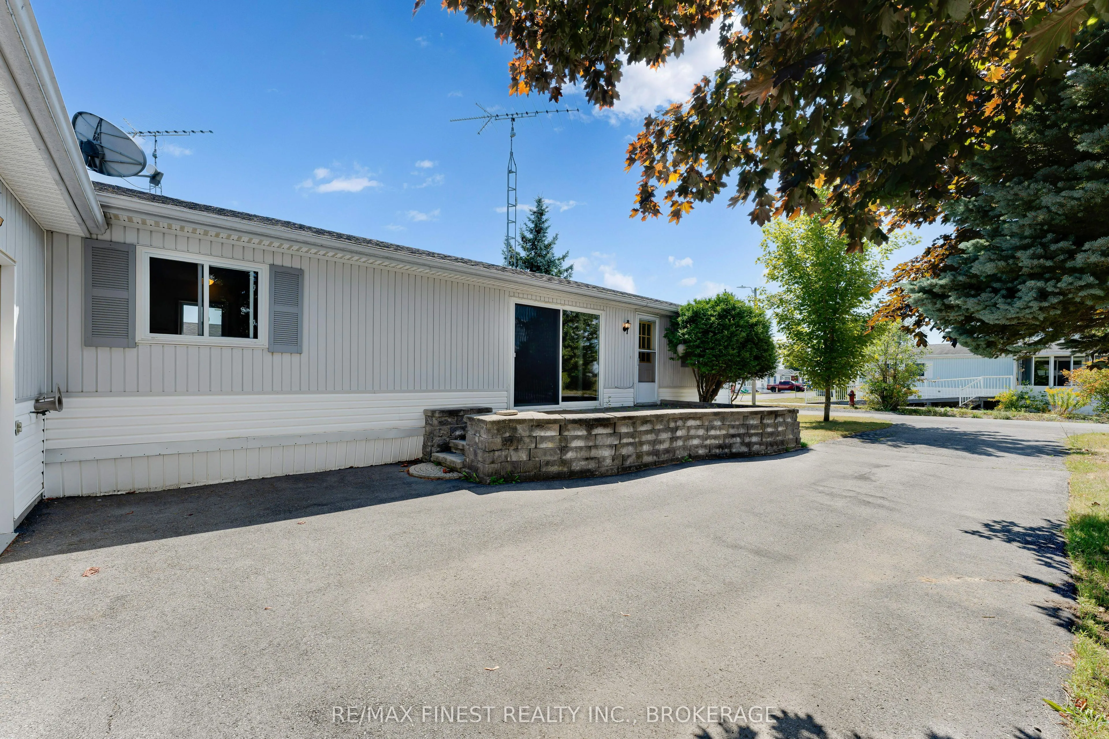 19 Maple Drive