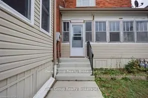 11 Norwich Avenue S, #9