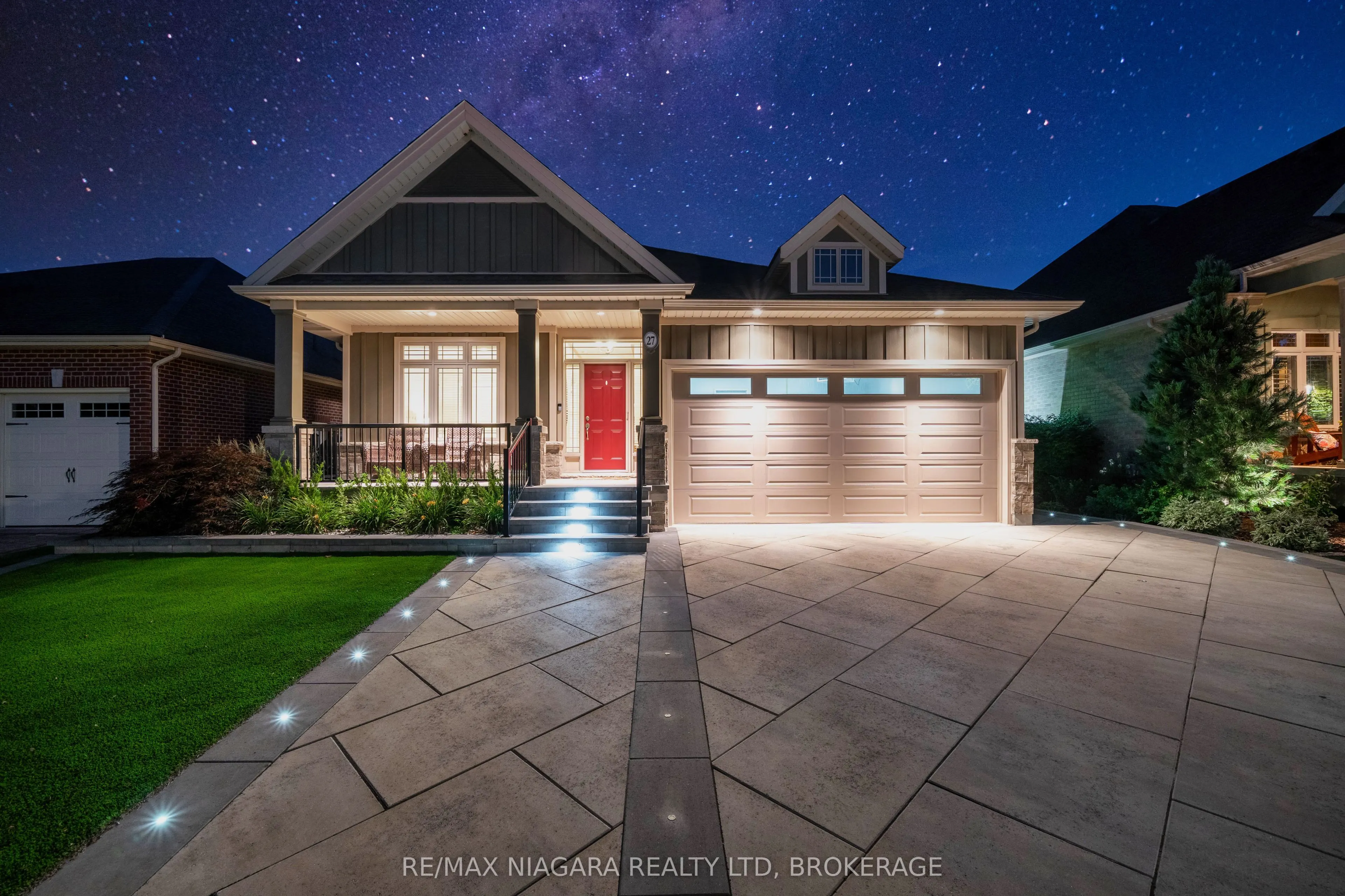 27 HICKORY Avenue