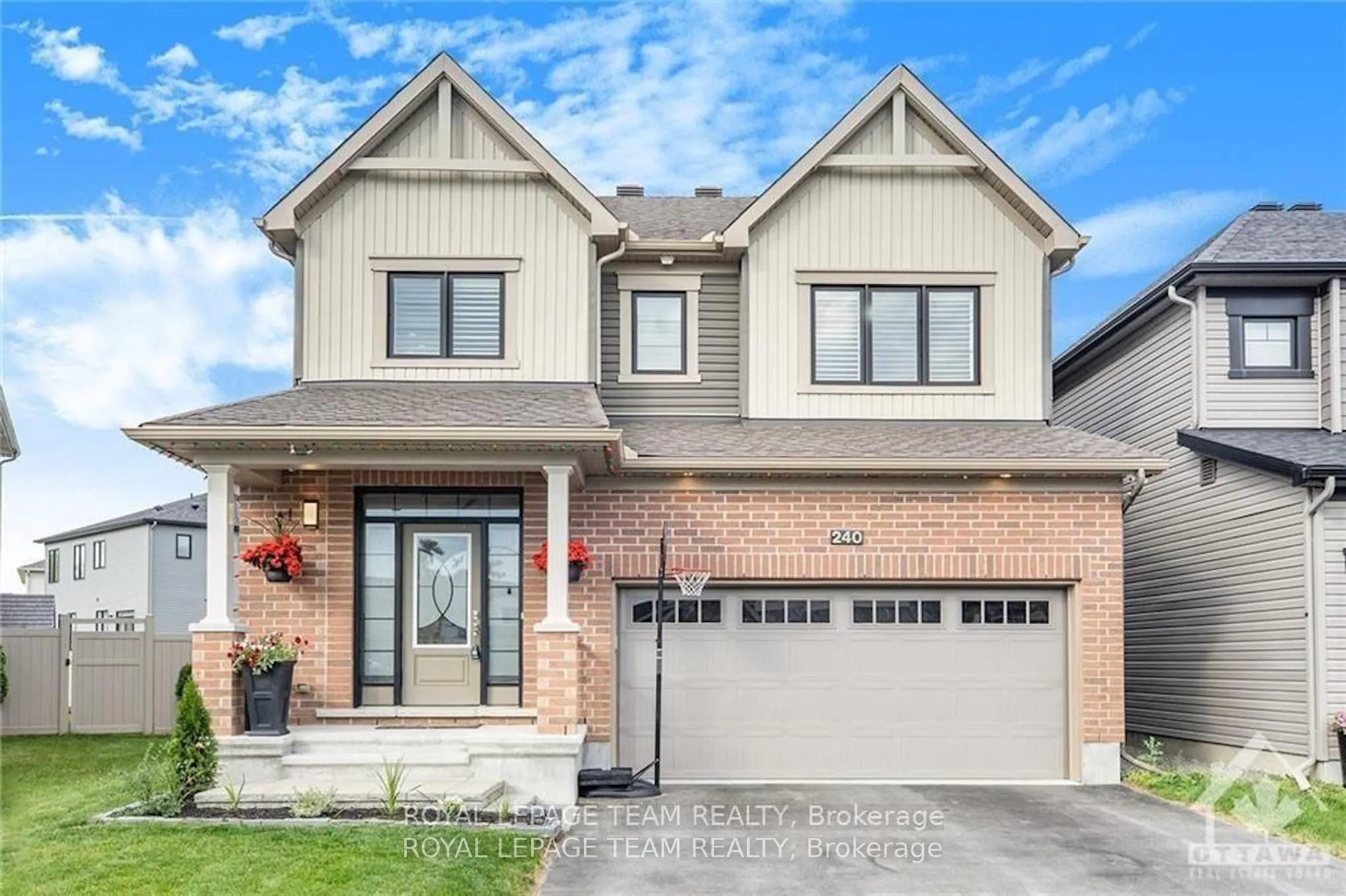 240 SADDLEBACK Crescent