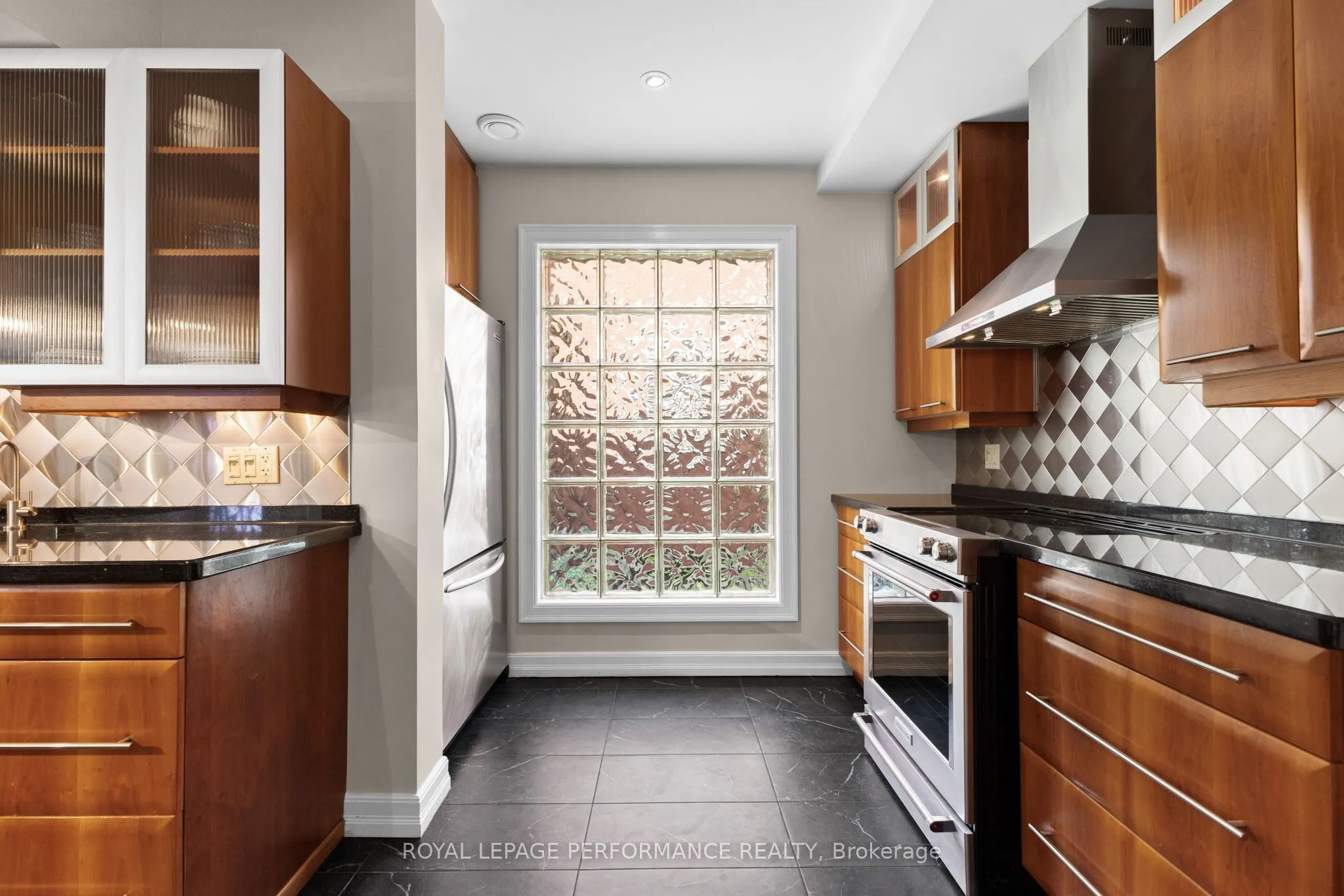 345 Third Avenue
