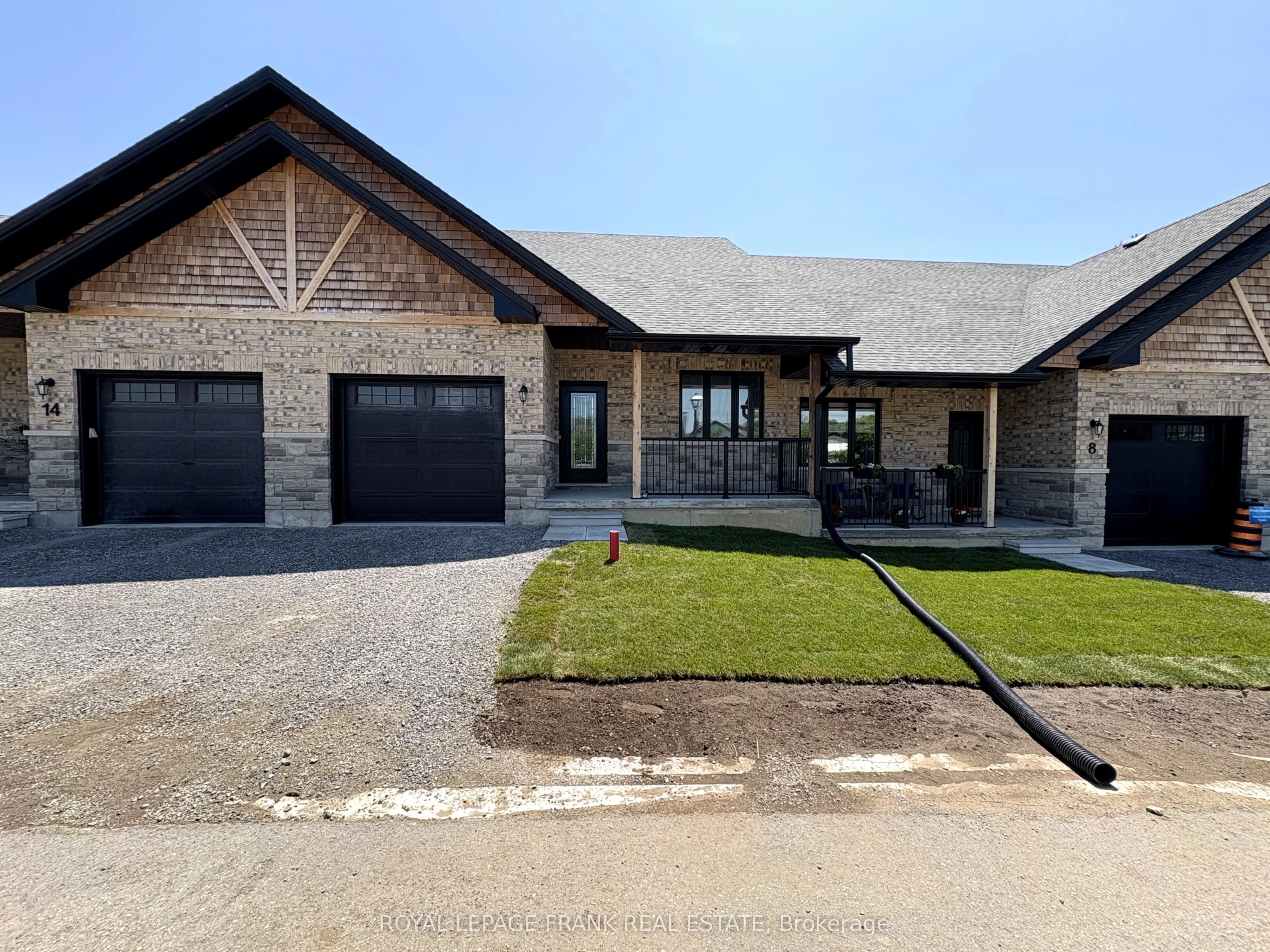 12 Pond Street