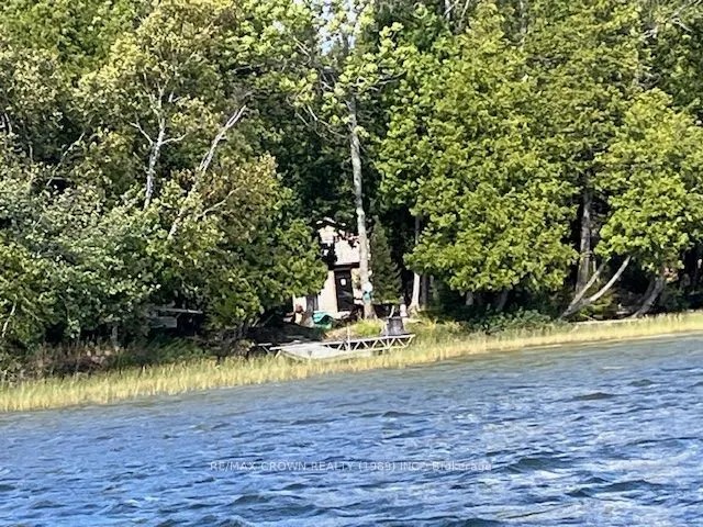 750 Hemlock Island