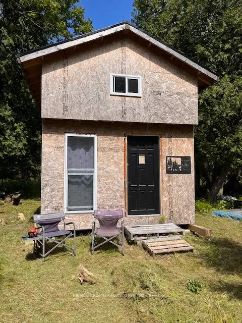750 Hemlock Island