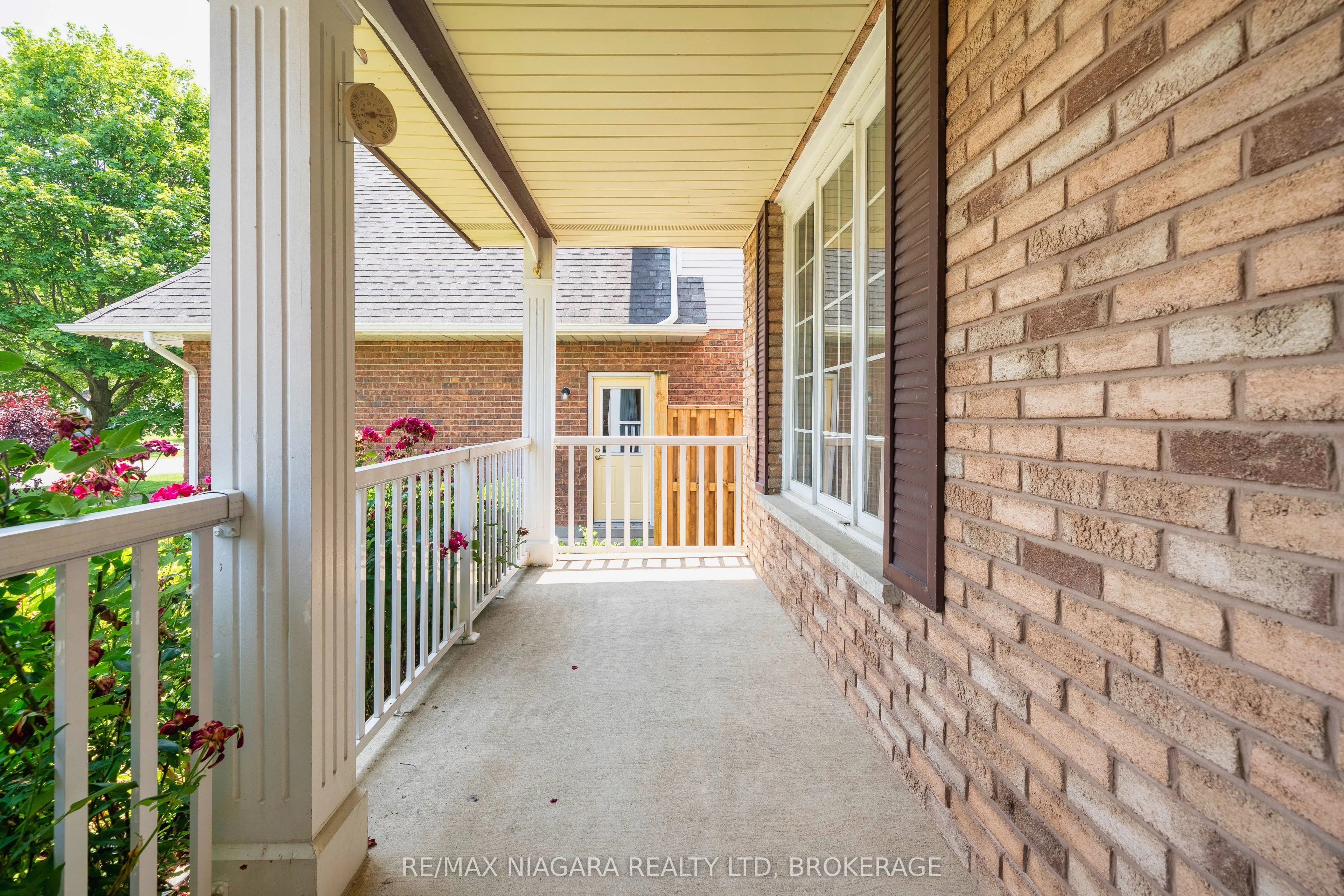 26 CRESTCOMBE Road