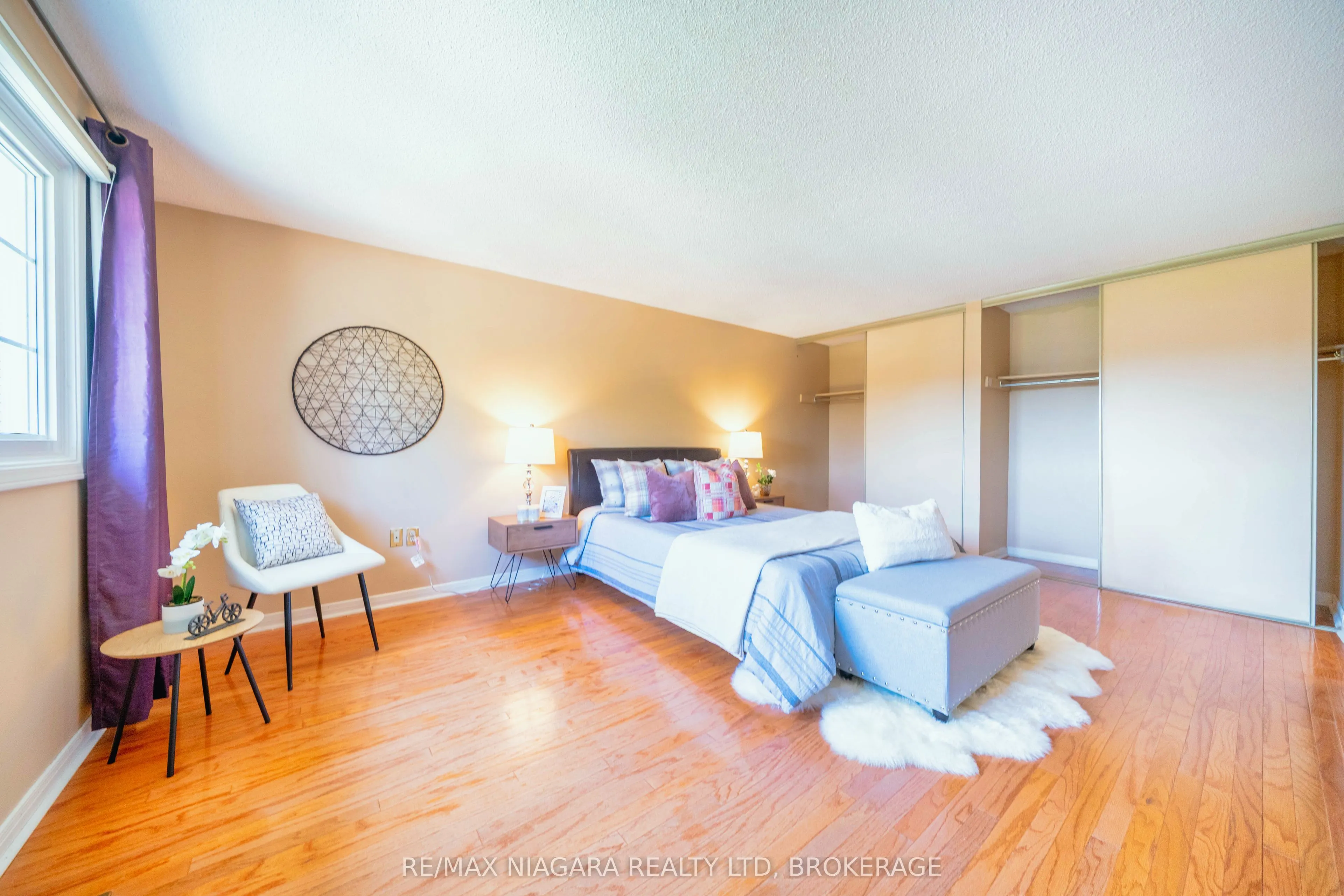 26 CRESTCOMBE Road