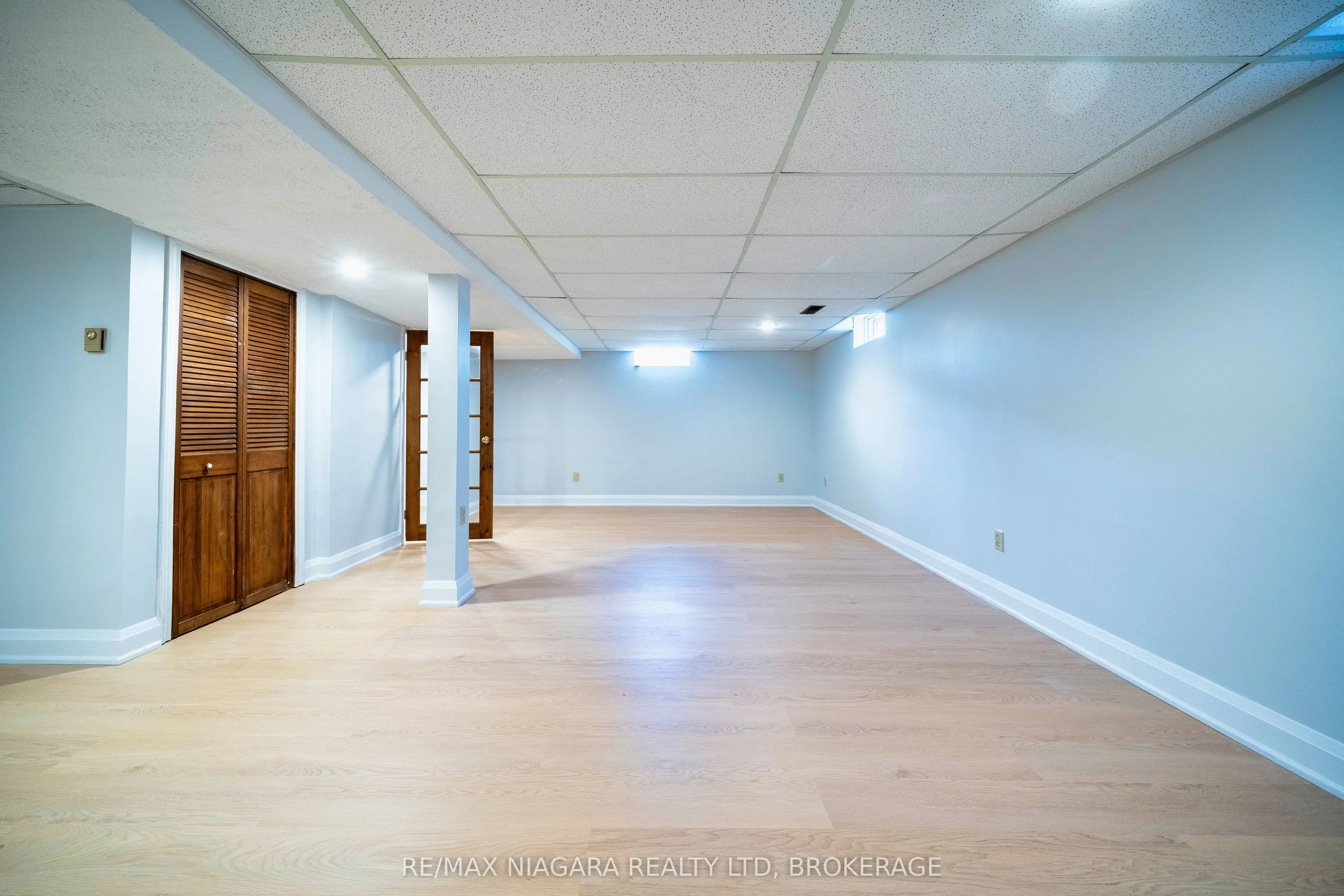 26 CRESTCOMBE Road