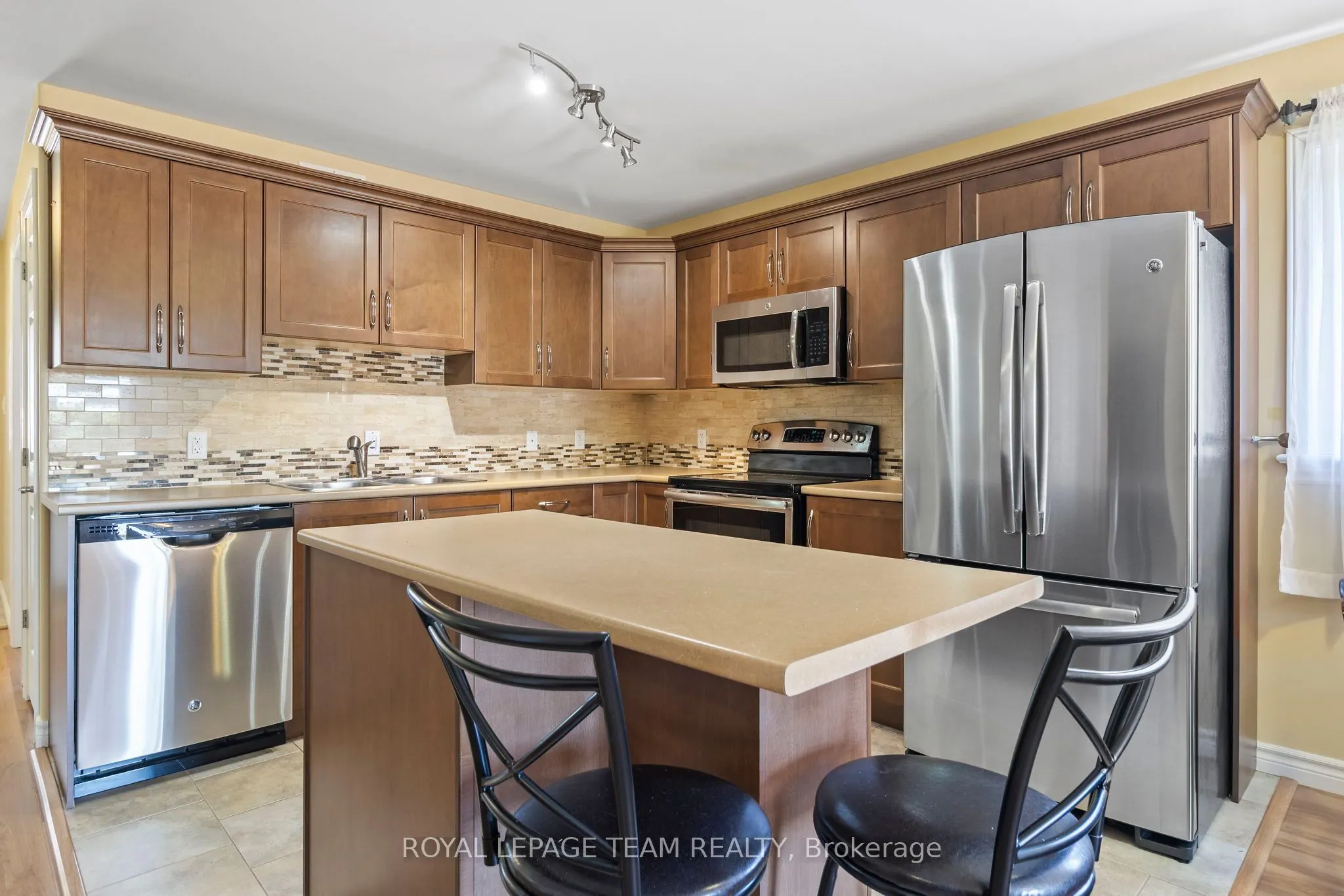 1055 Mackenzie Road