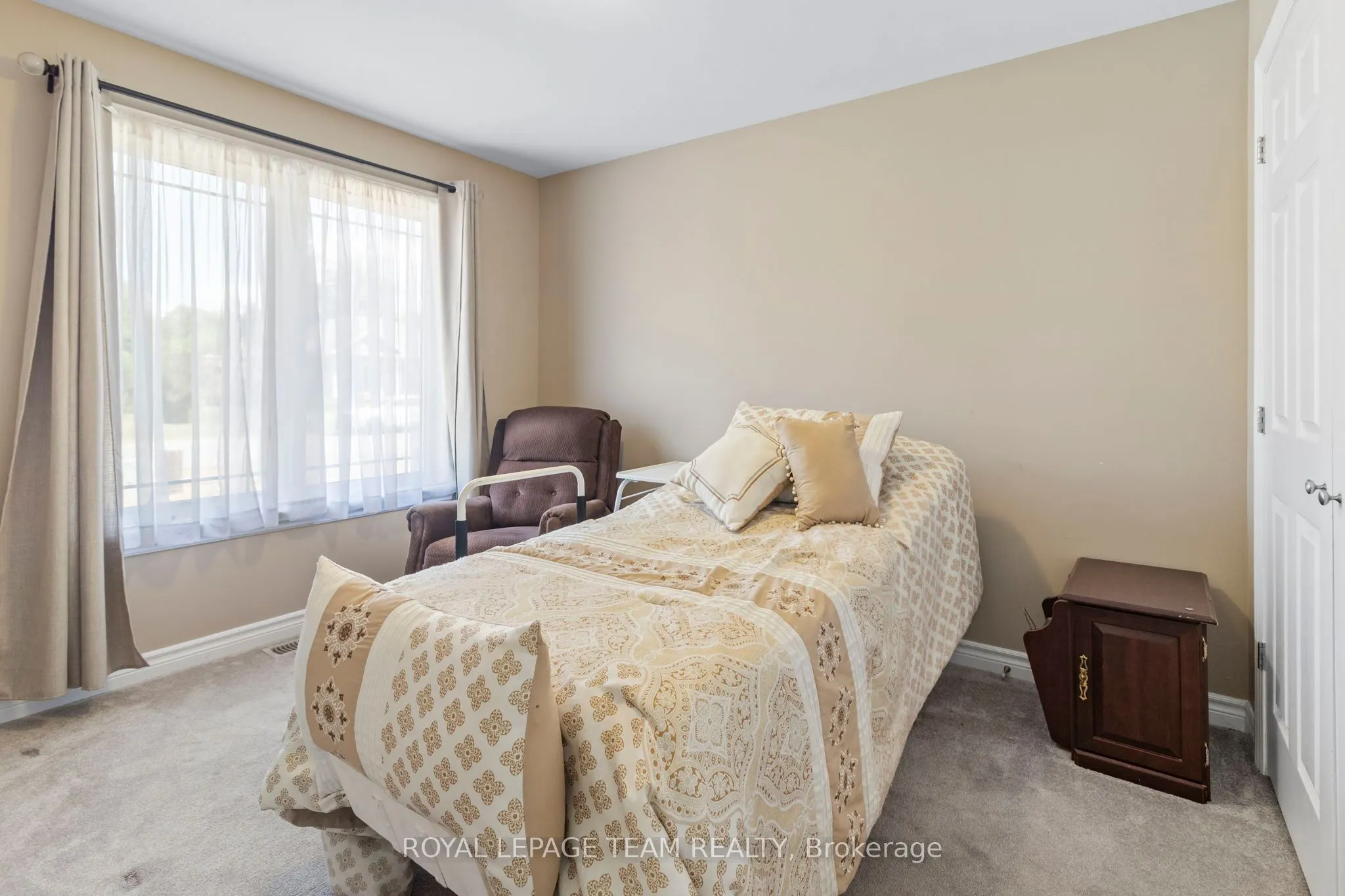 1055 Mackenzie Road