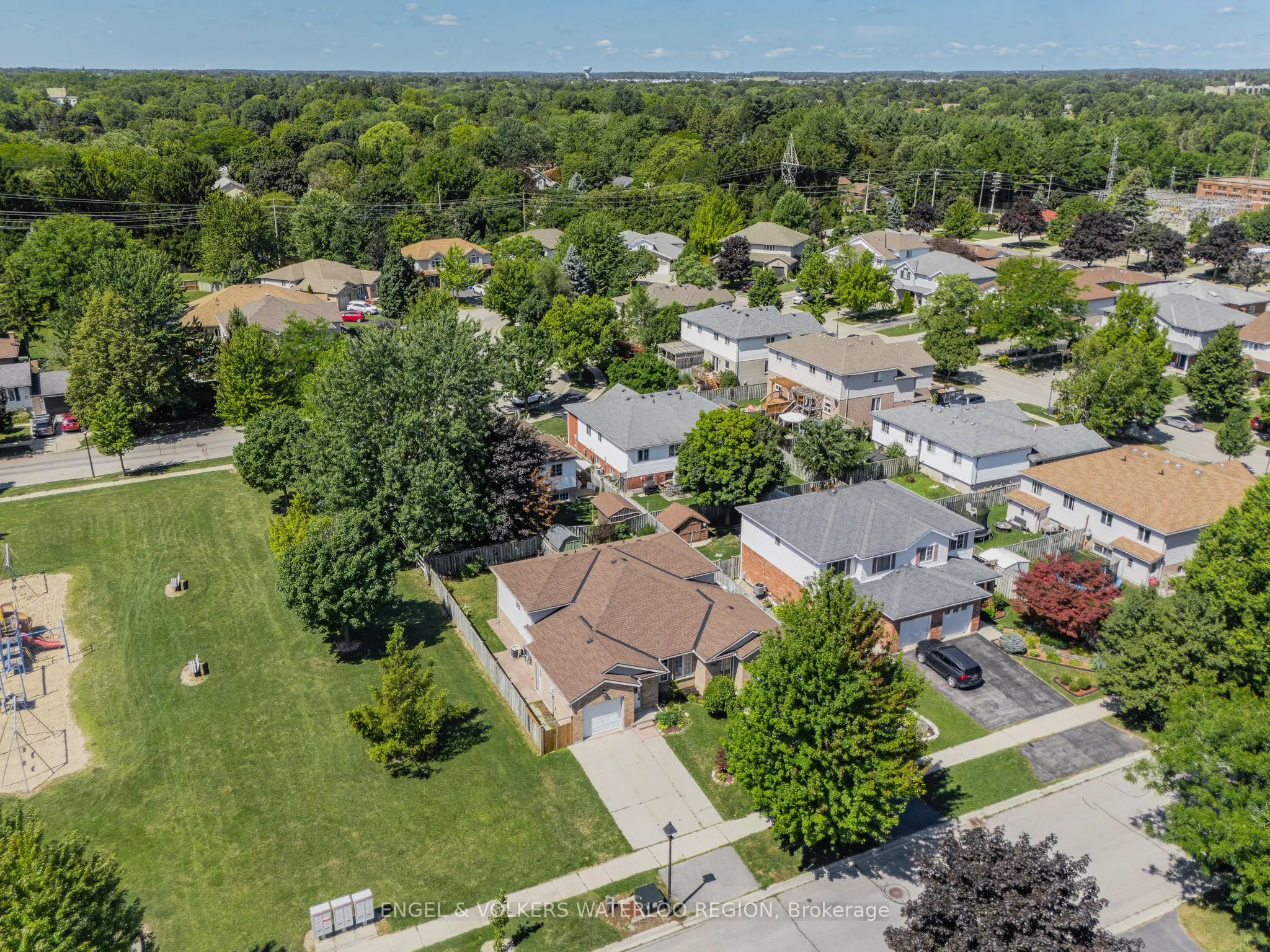 181 Walsh Crescent