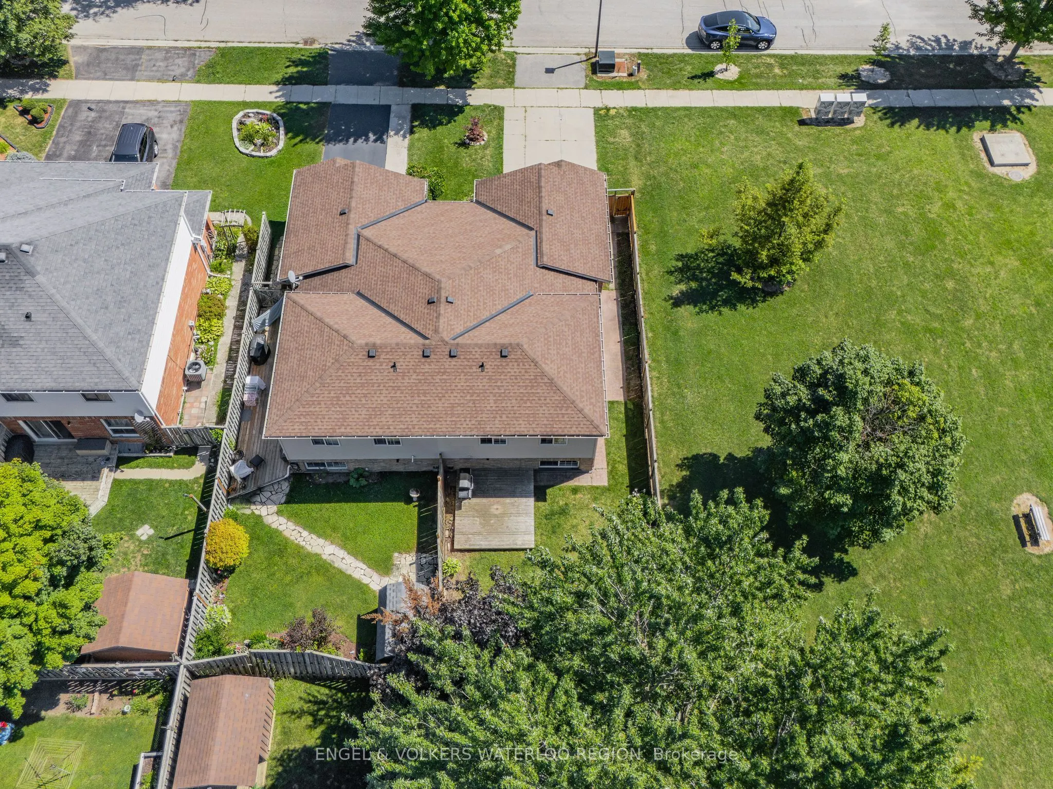 181 Walsh Crescent