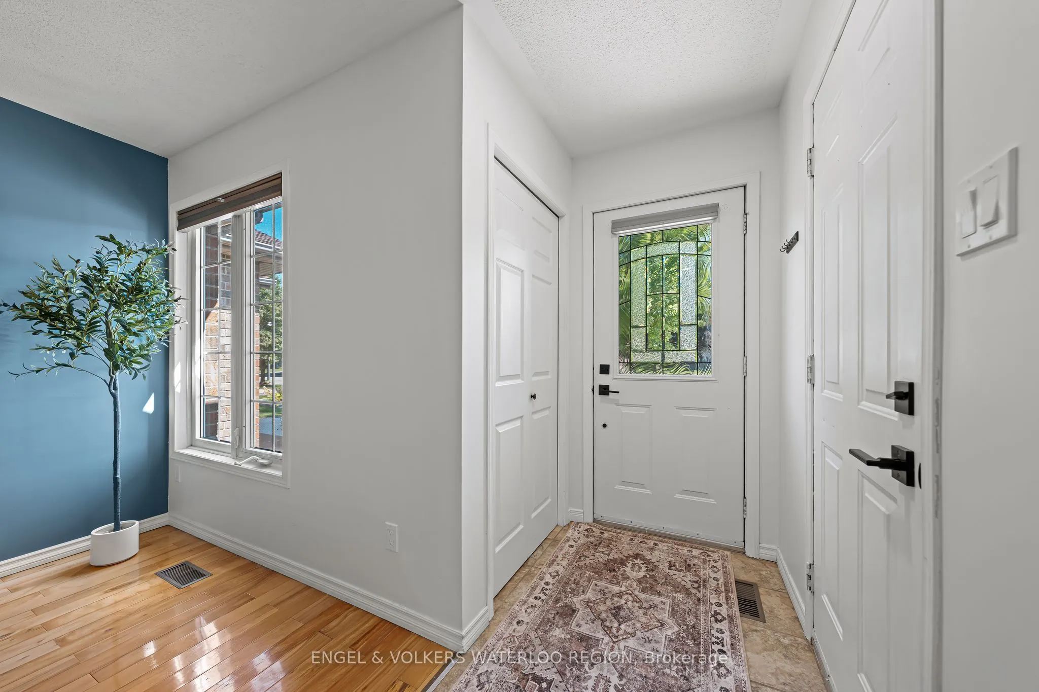 181 Walsh Crescent
