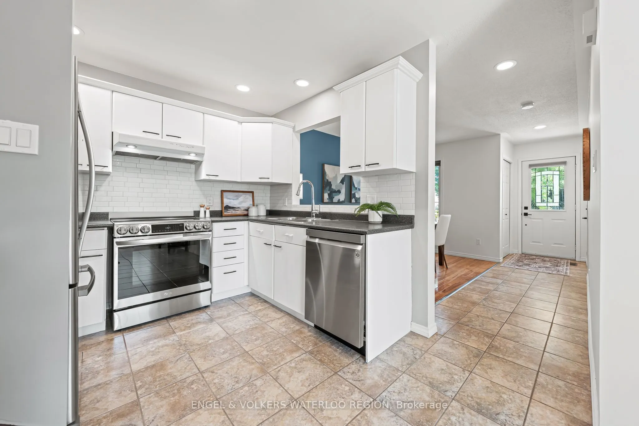 181 Walsh Crescent