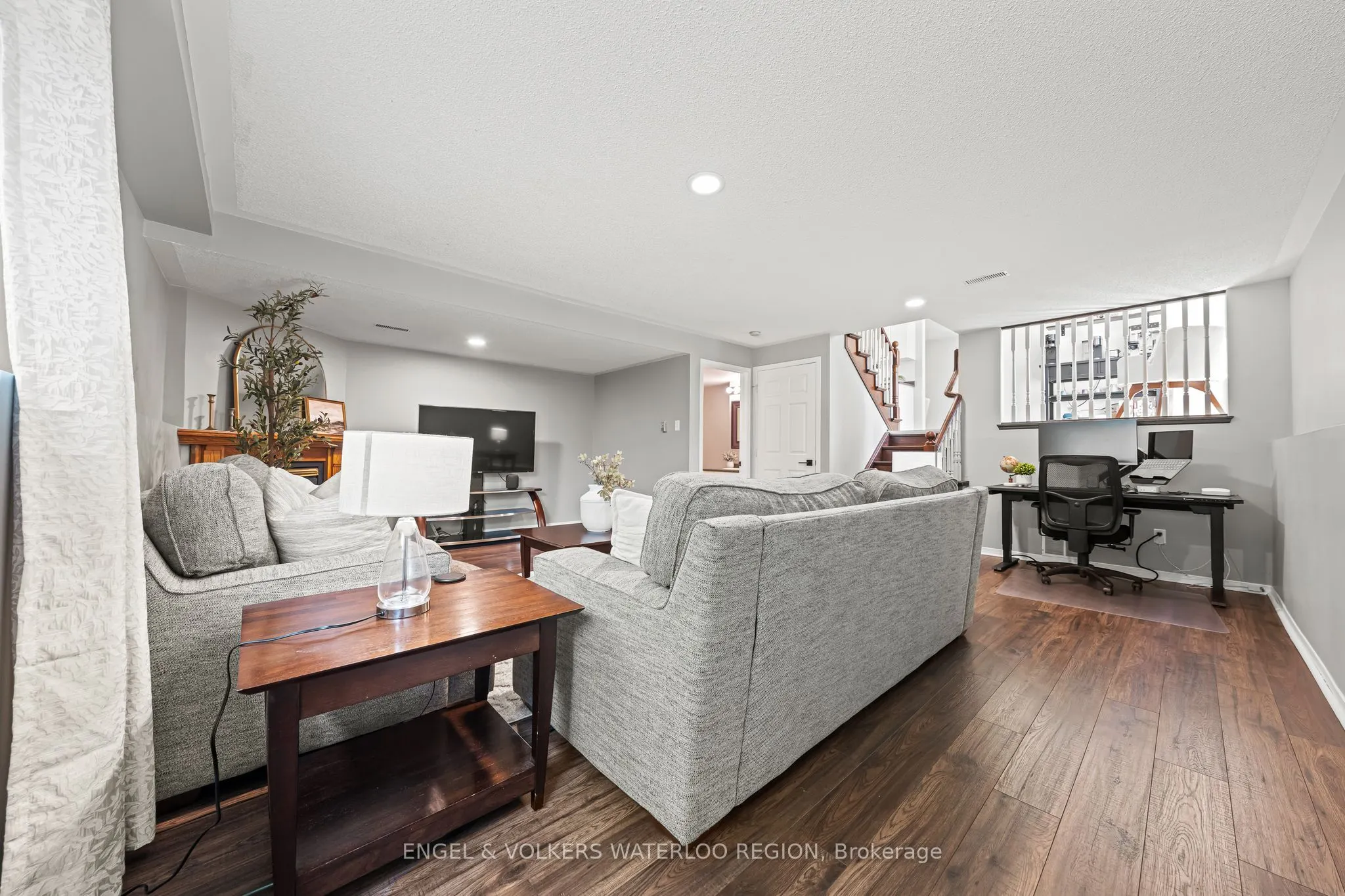 181 Walsh Crescent