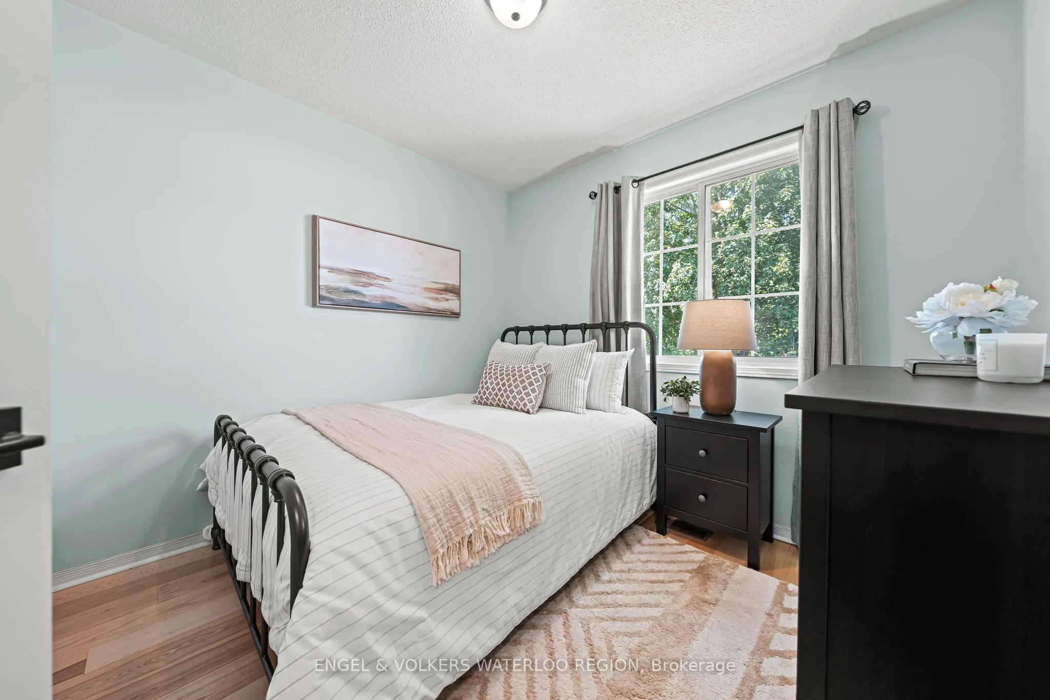 181 Walsh Crescent