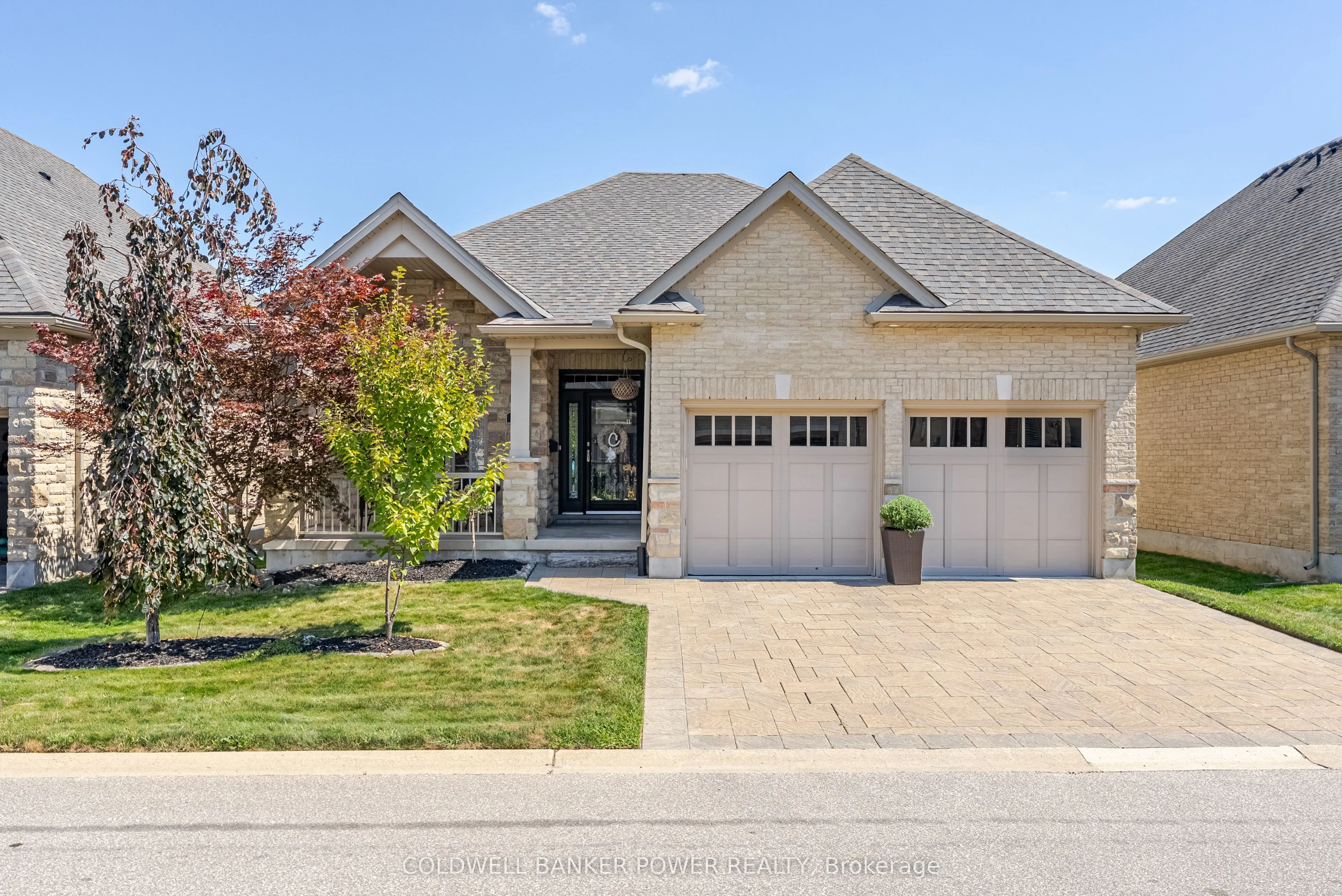 2081 Wallingford Avenue, #18