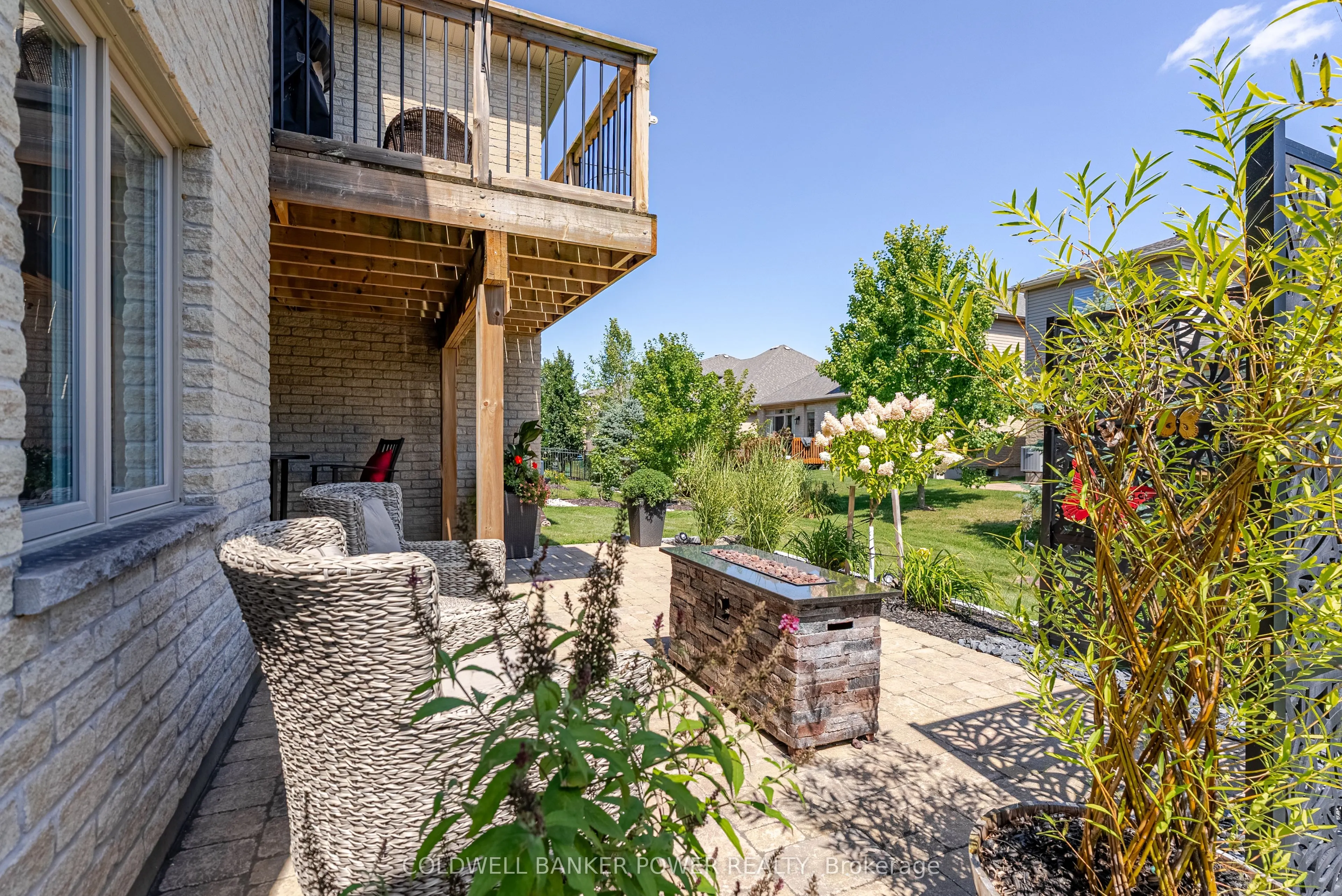 2081 Wallingford Avenue, #18
