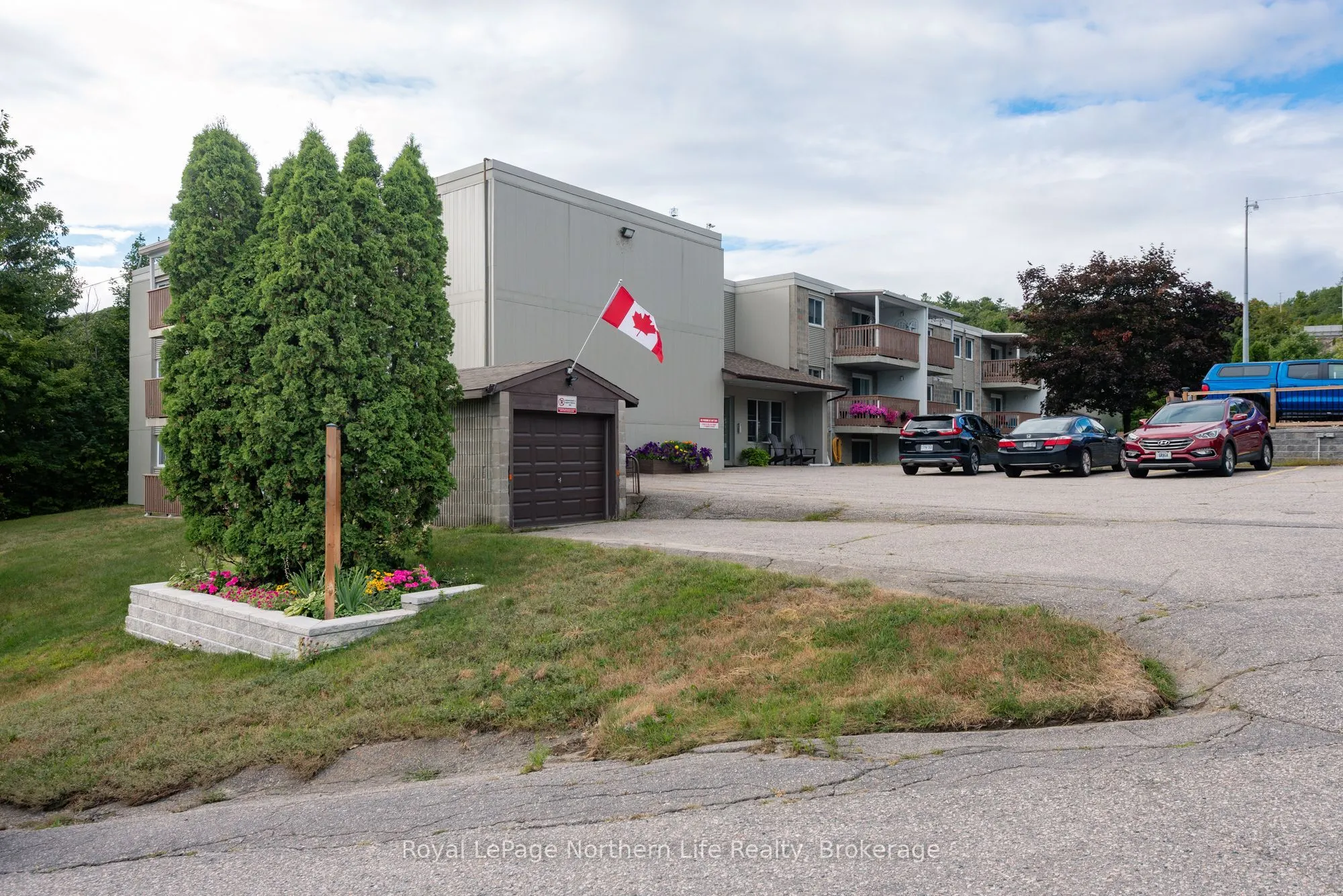 213 Leonard Street, #110