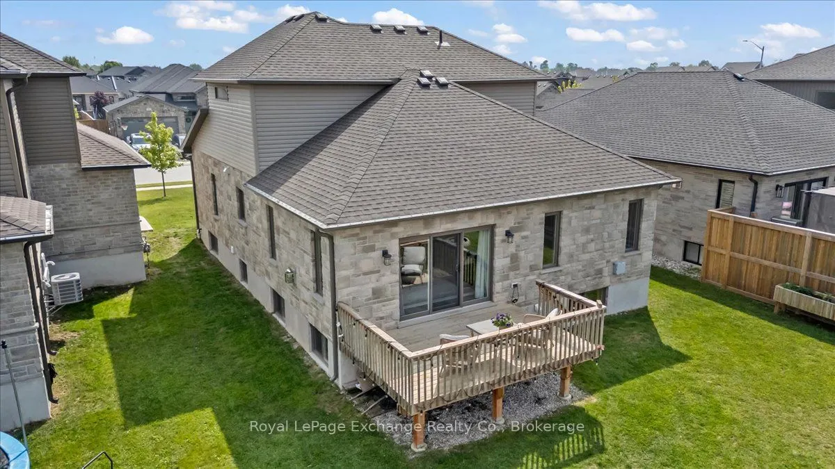 383 Northport Drive
