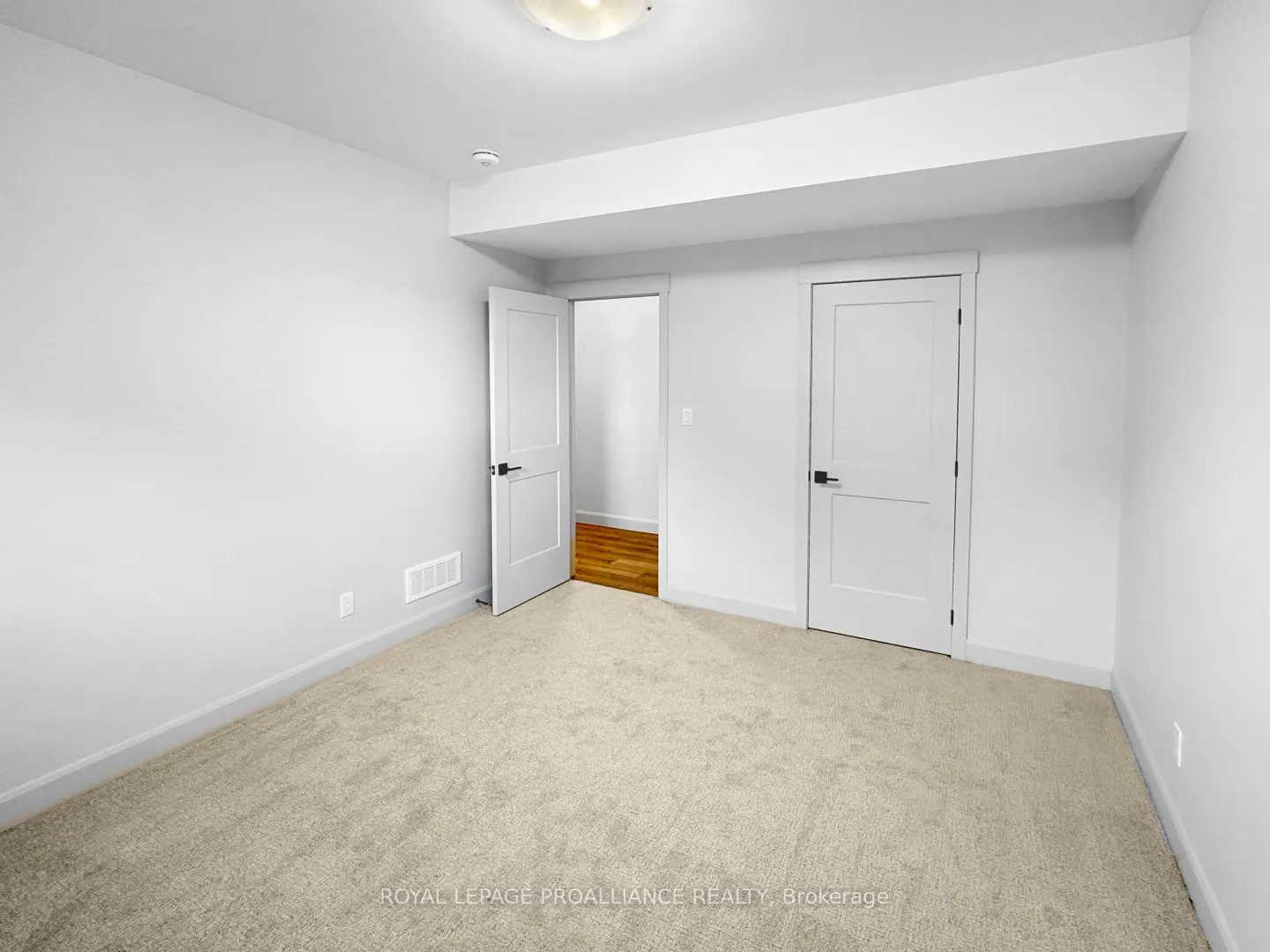 37 Deerview Drive