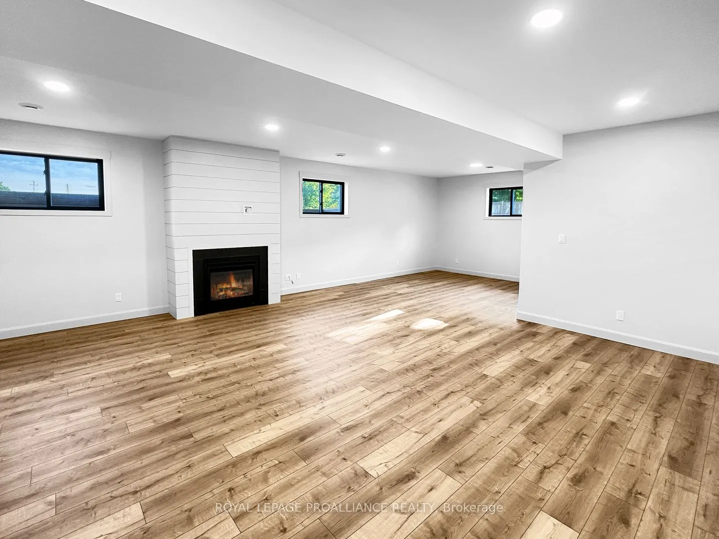 37 Deerview Drive