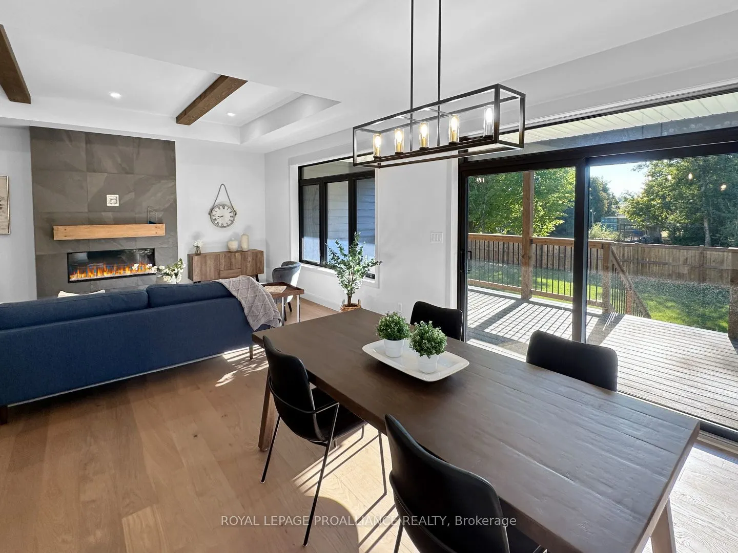 37 Deerview Drive