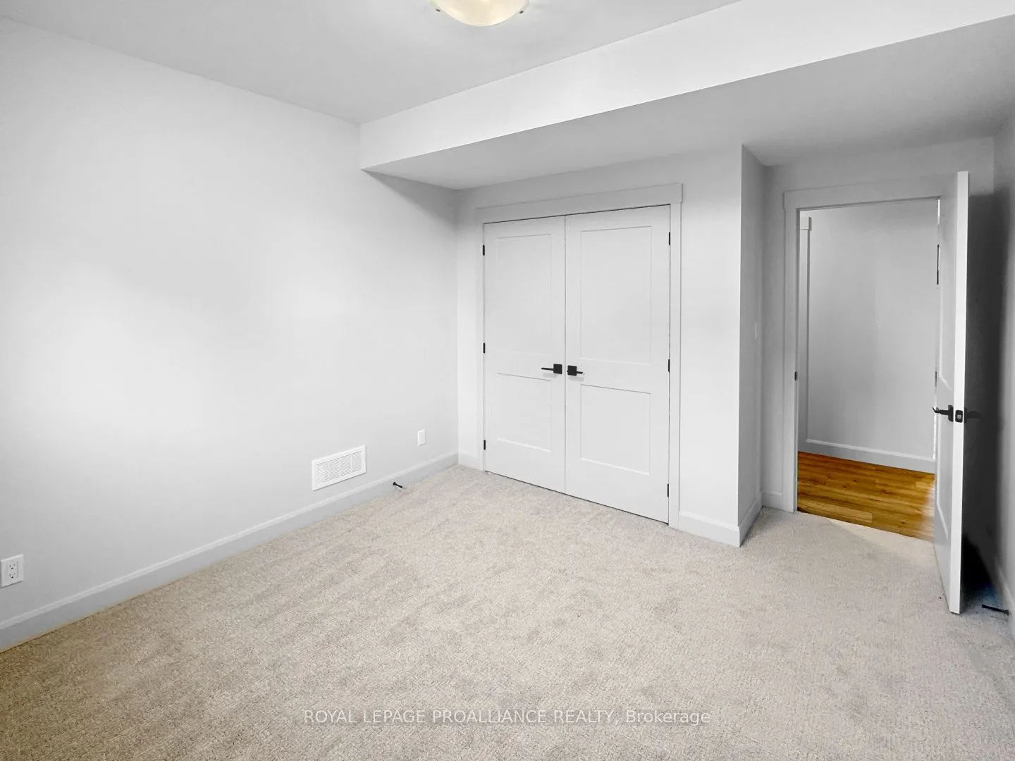 37 Deerview Drive