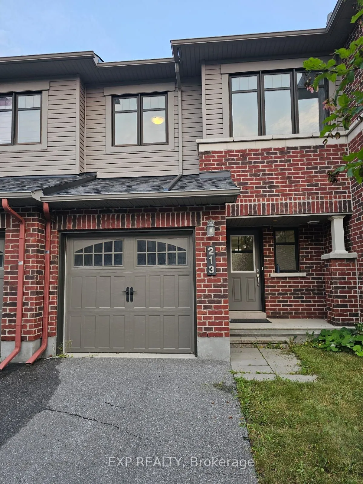 213 Halyard Way